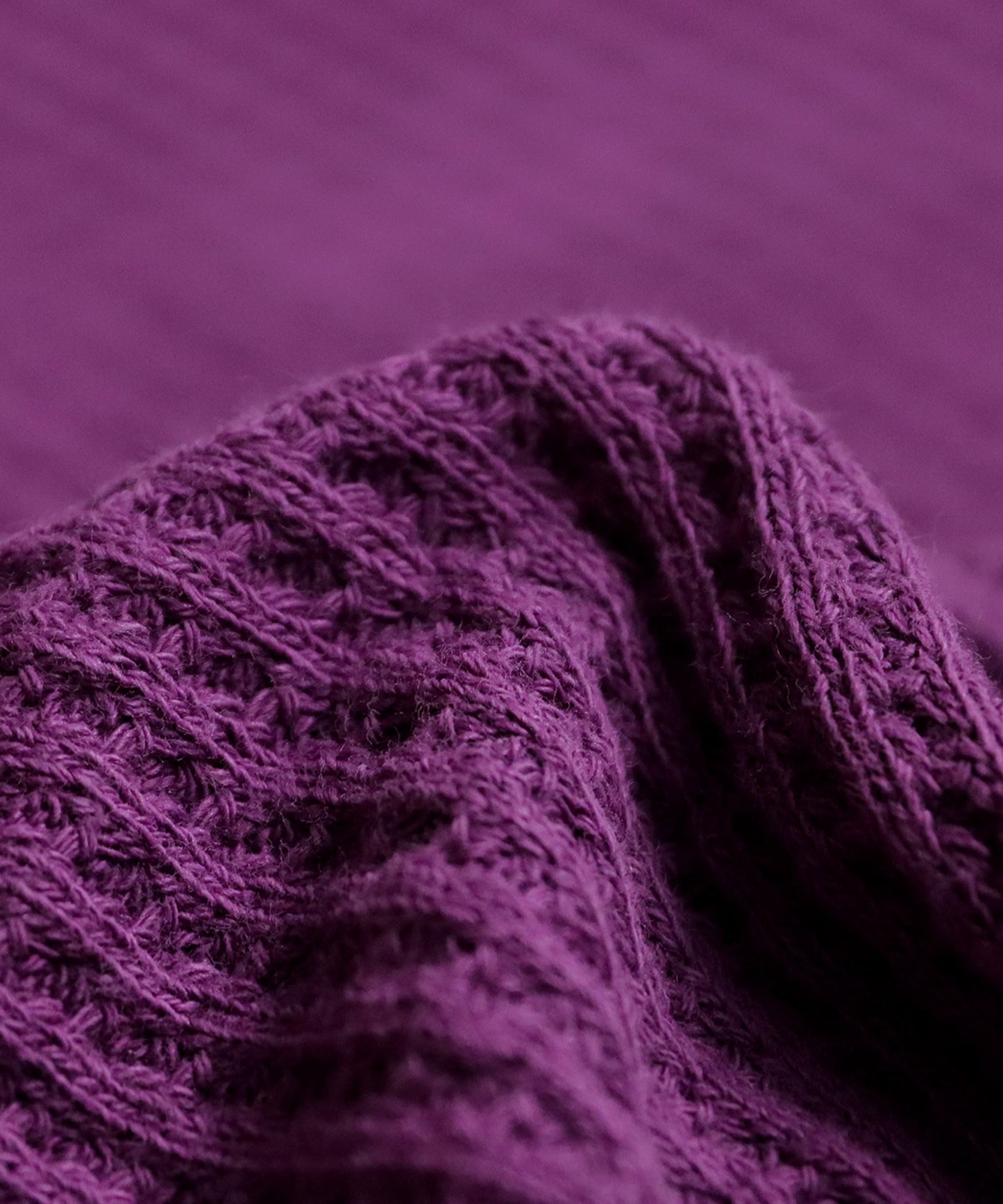 Pigmented Oni Waffle V-Neck Pullover Ladies