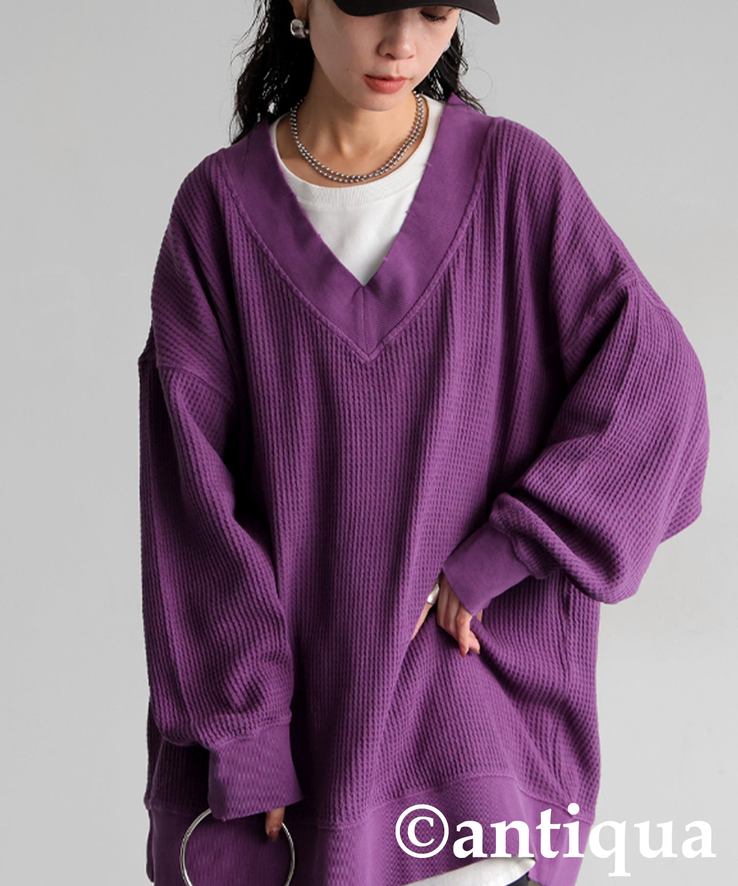 Pigmented Oni Waffle V-Neck Pullover Ladies