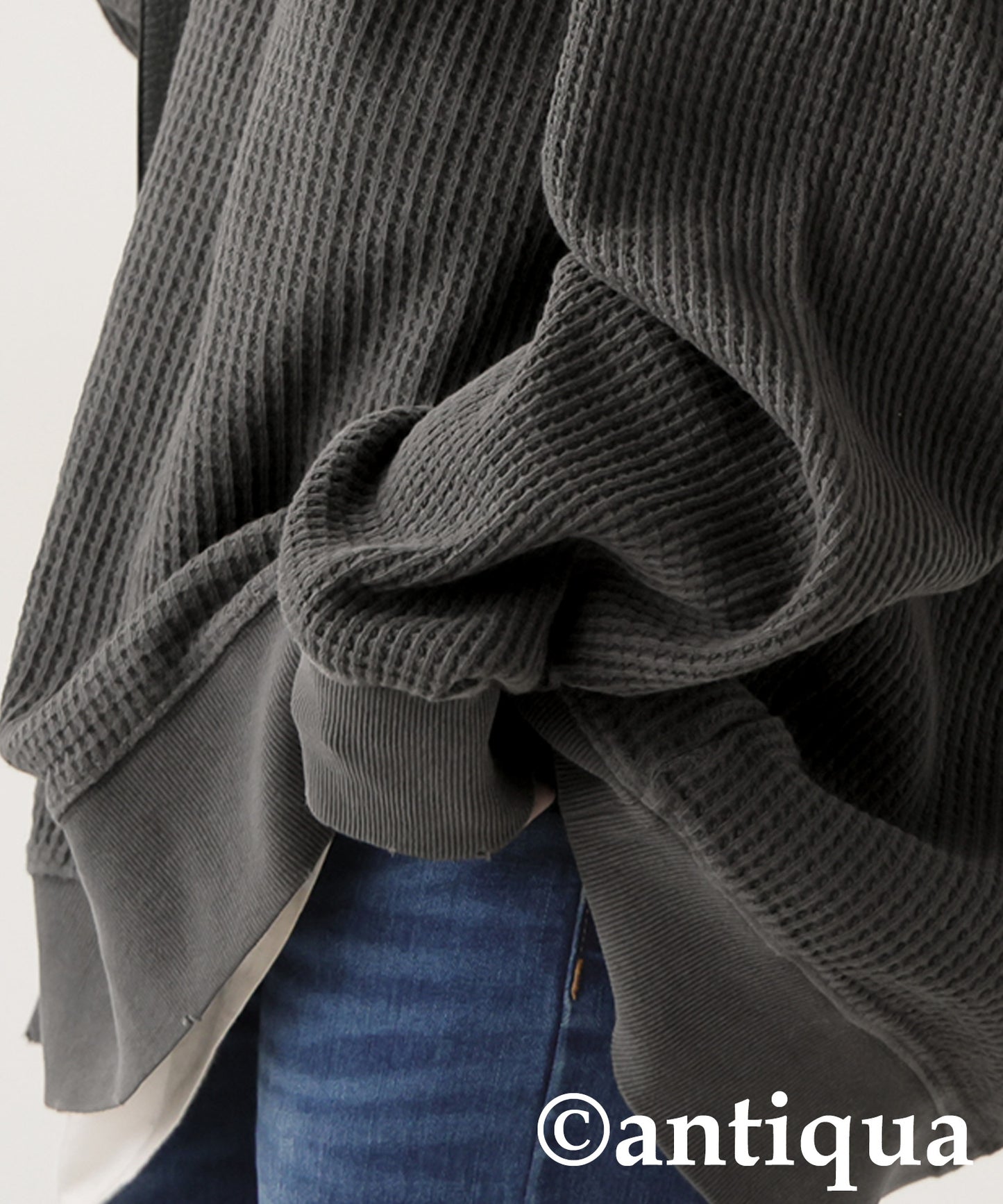 Pigmented Oni Waffle V-Neck Pullover Ladies