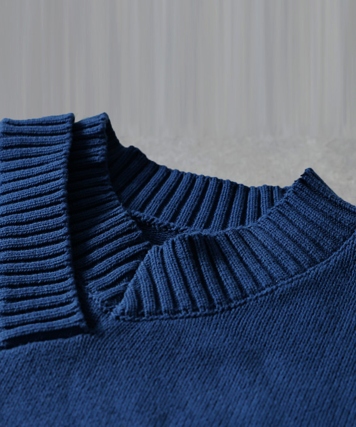 100% Cotton V-Neck Knit Ladies