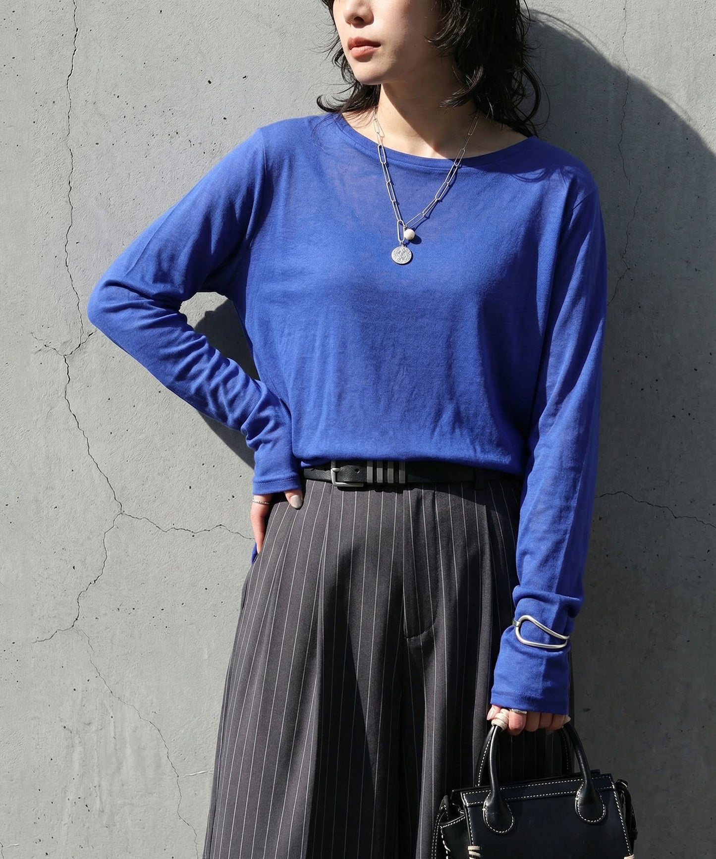 100% Cotton U-Neck Sheer Long-Sleeve T-Shirt Ladies