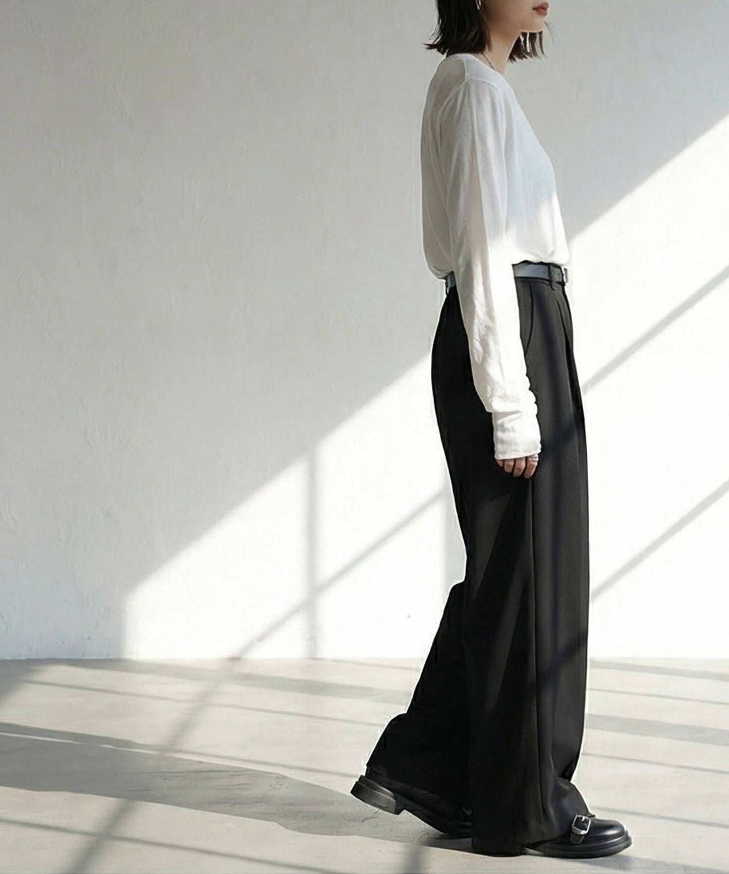 100% Cotton U-Neck Sheer Long-Sleeve T-Shirt Ladies