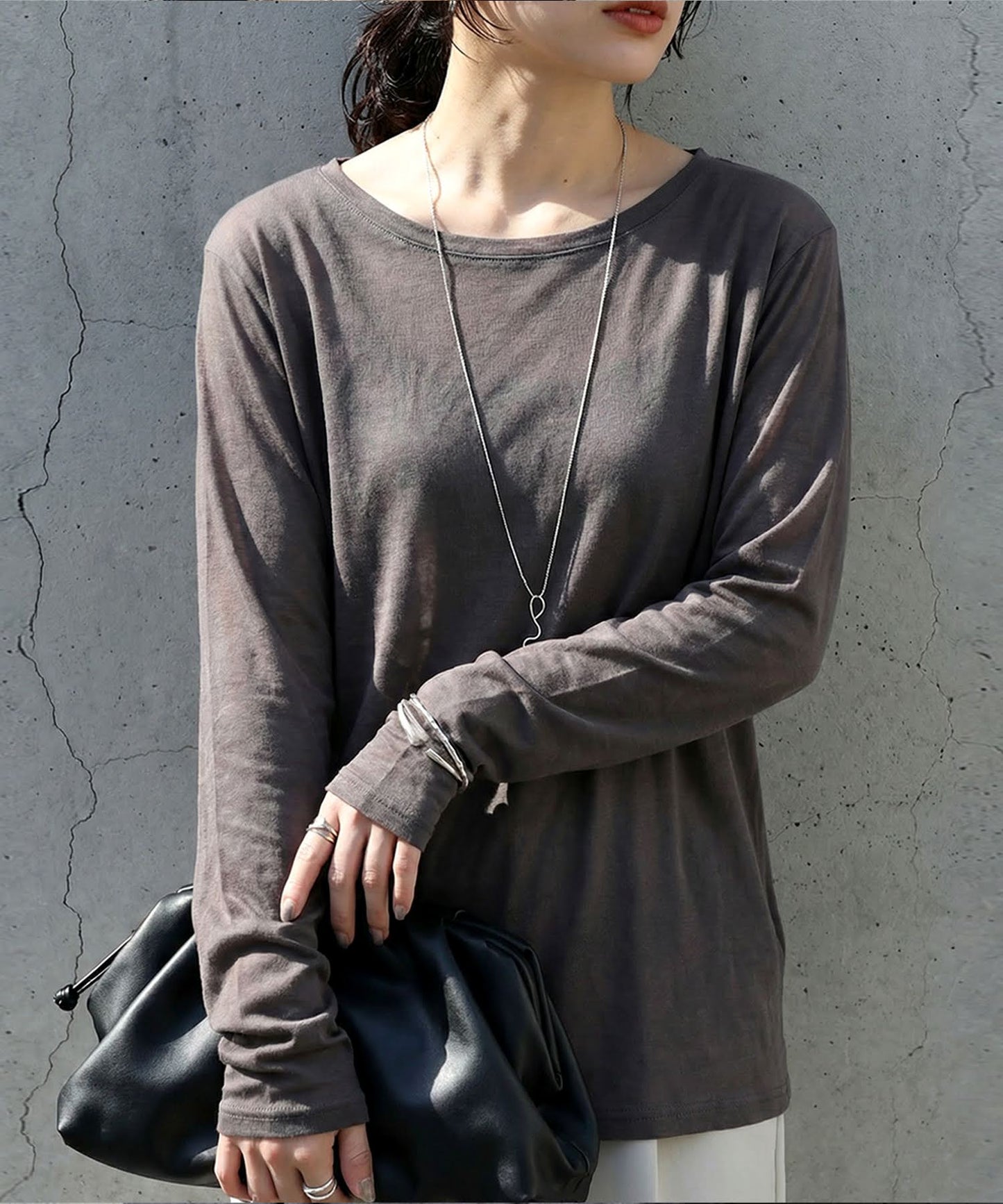 100% Cotton U-Neck Sheer Long-Sleeve T-Shirt Ladies