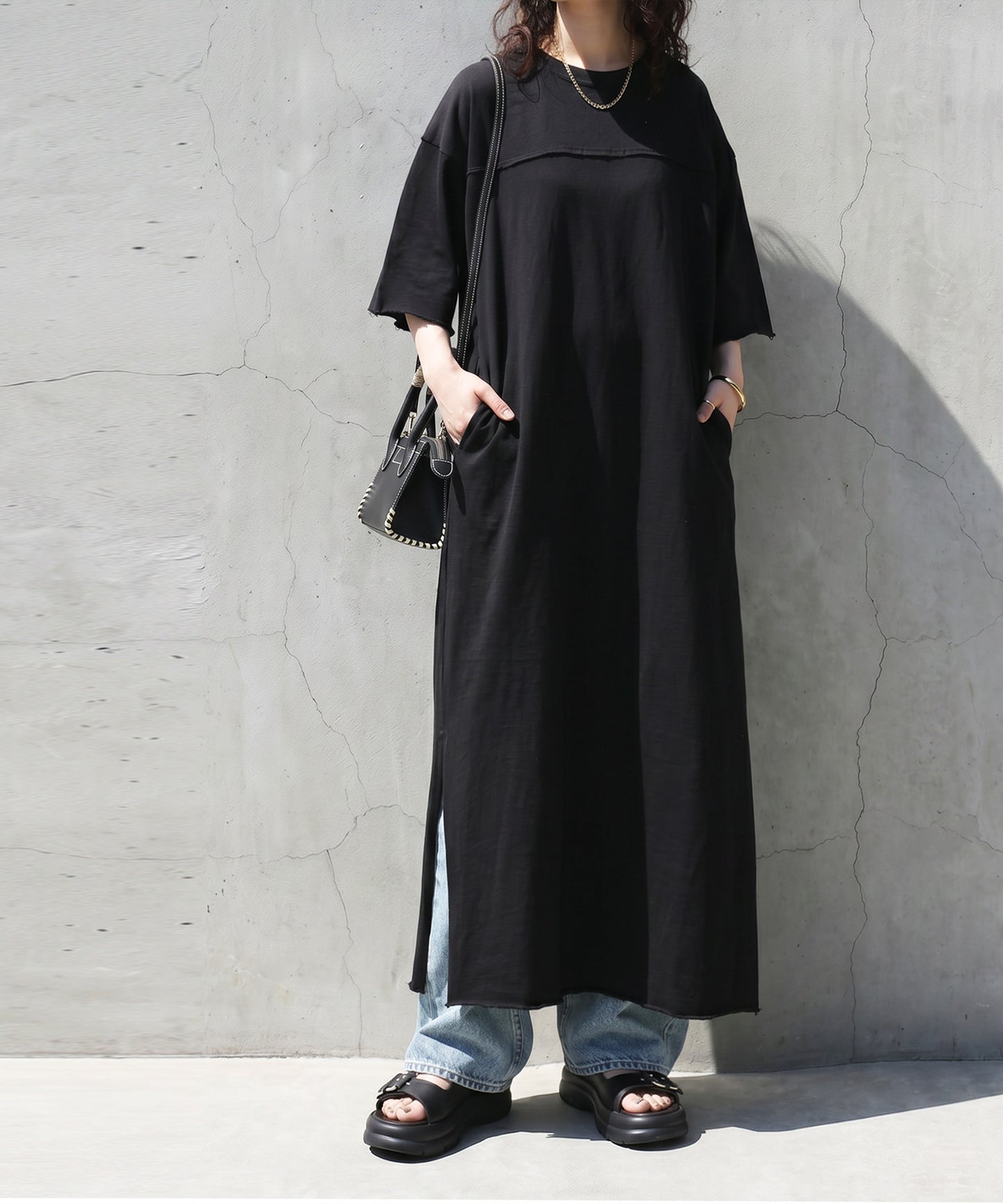 Long Crew Neck Dress Ladies