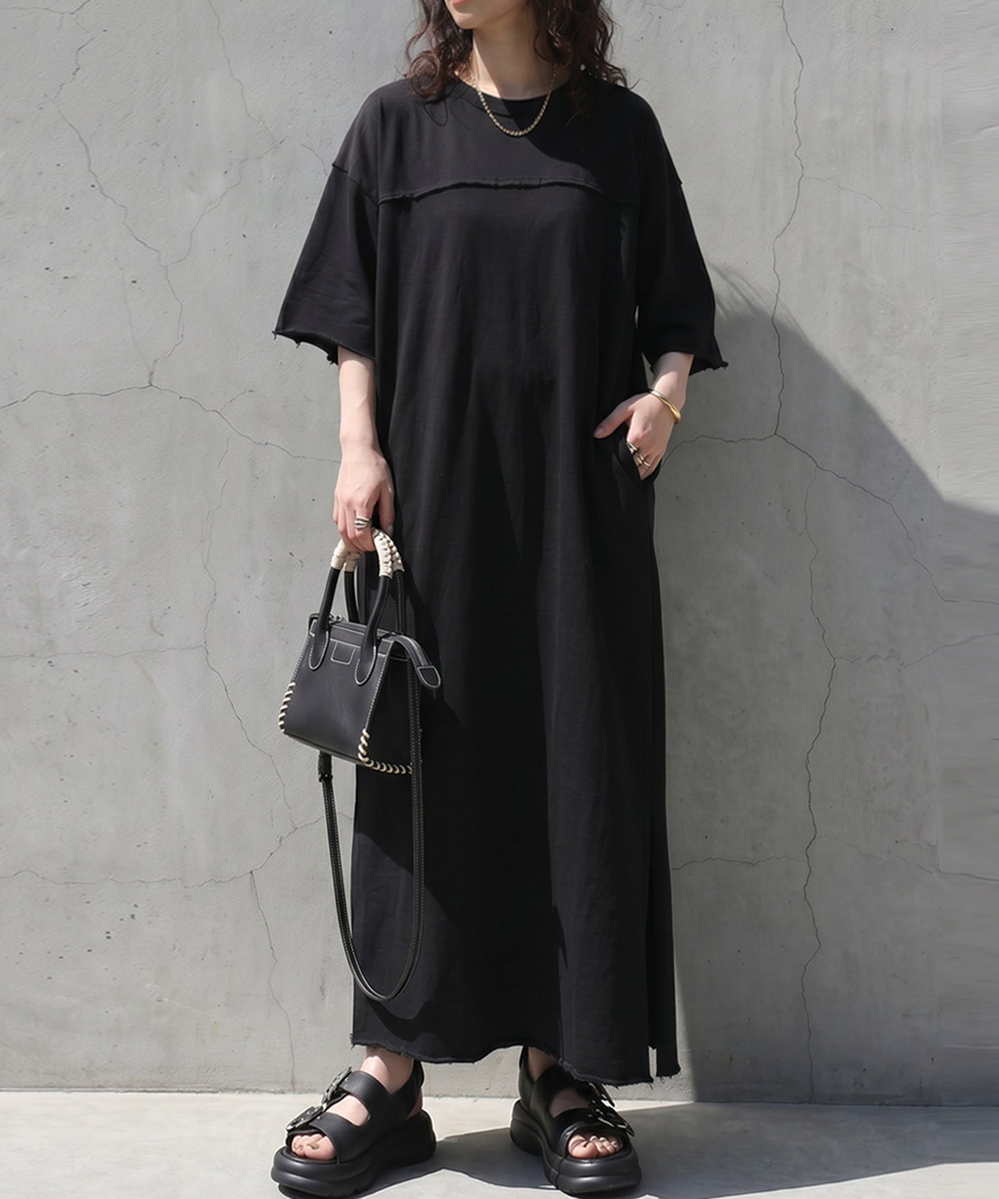 Long Crew Neck Dress Ladies