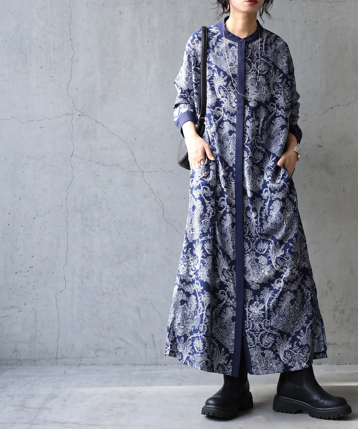Toile de Jouy style Ladies casual shirt dress Long-sleeves