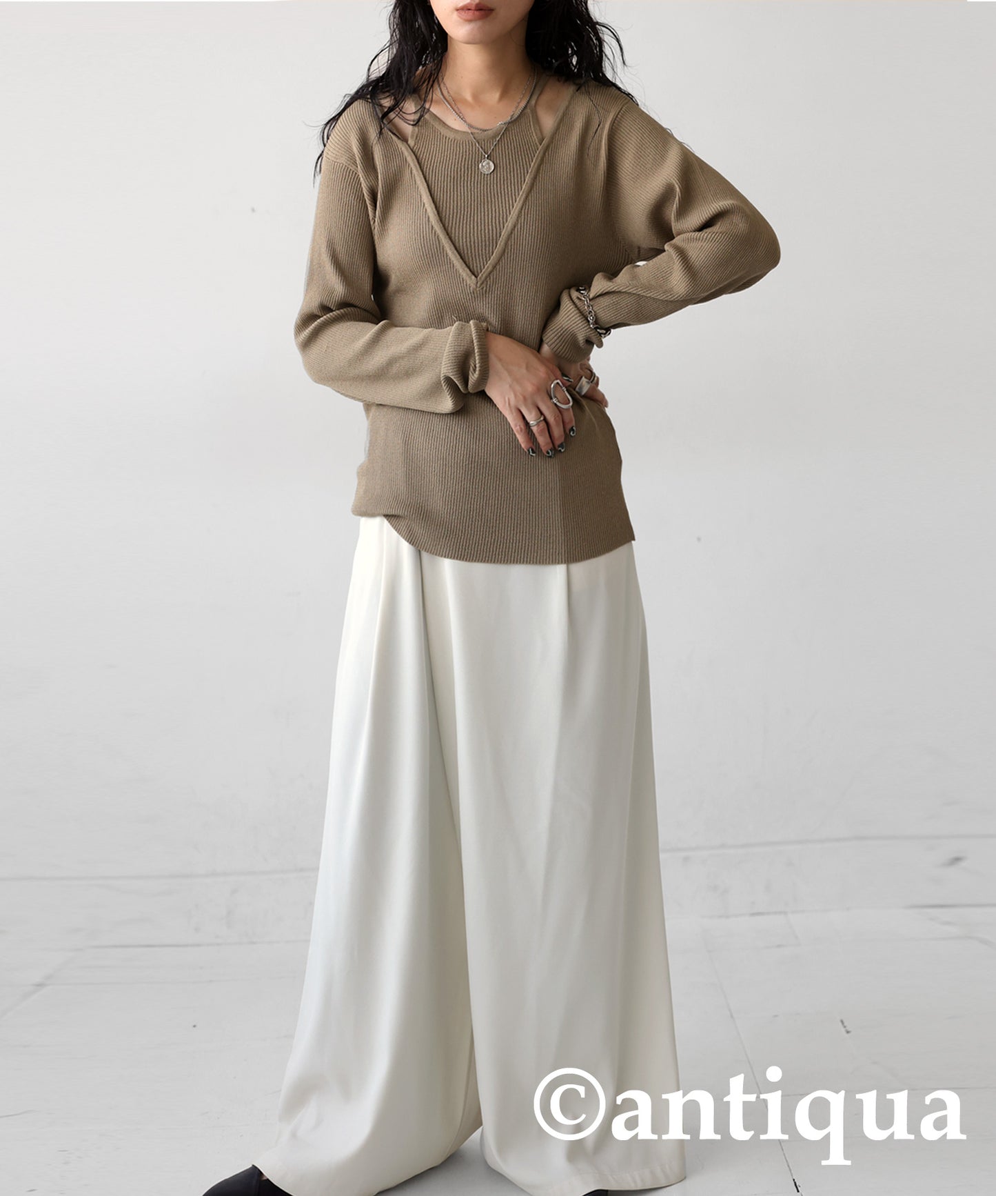 Tuck wide pants Ladies