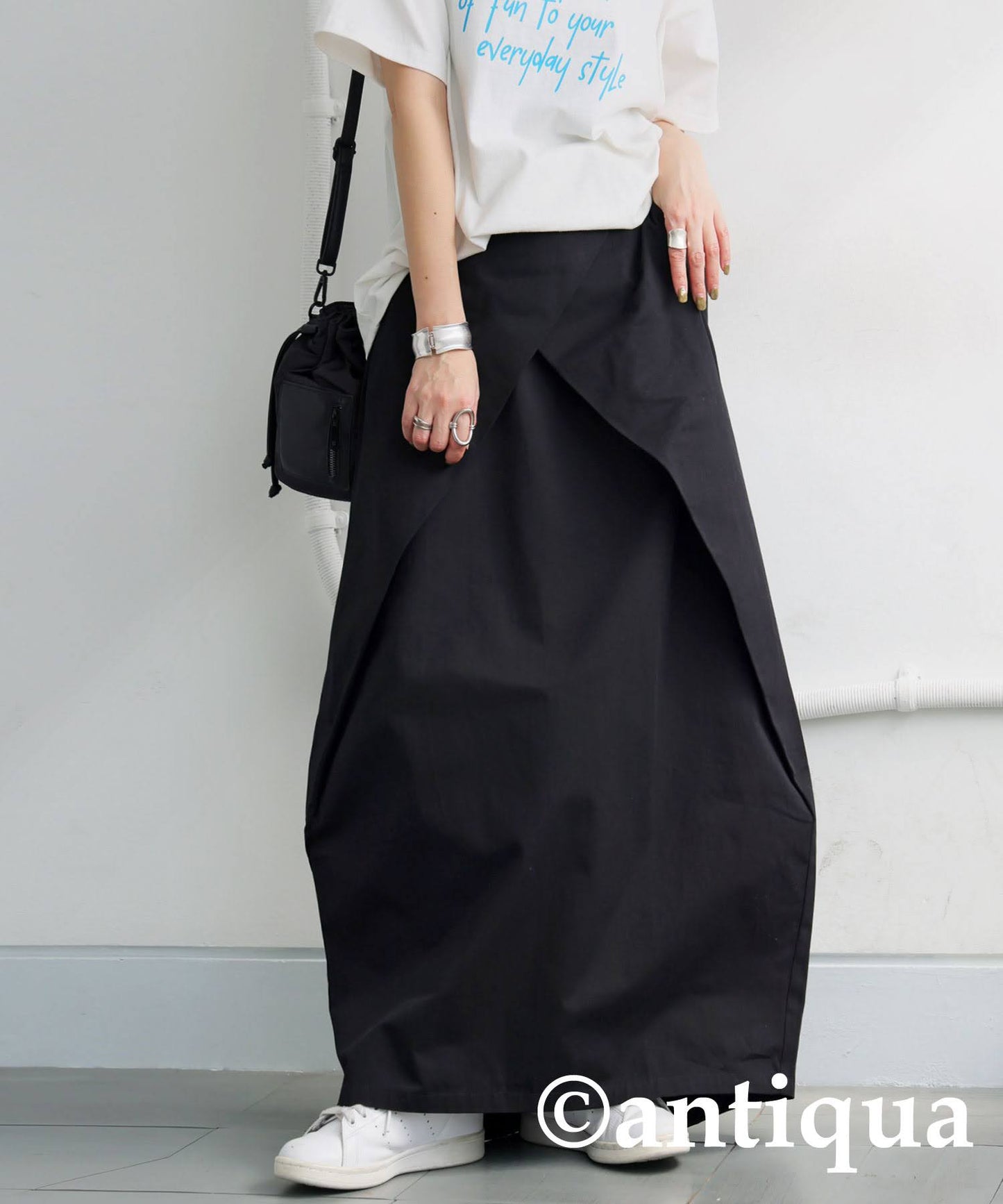 Ladies Tuck Design Skirt