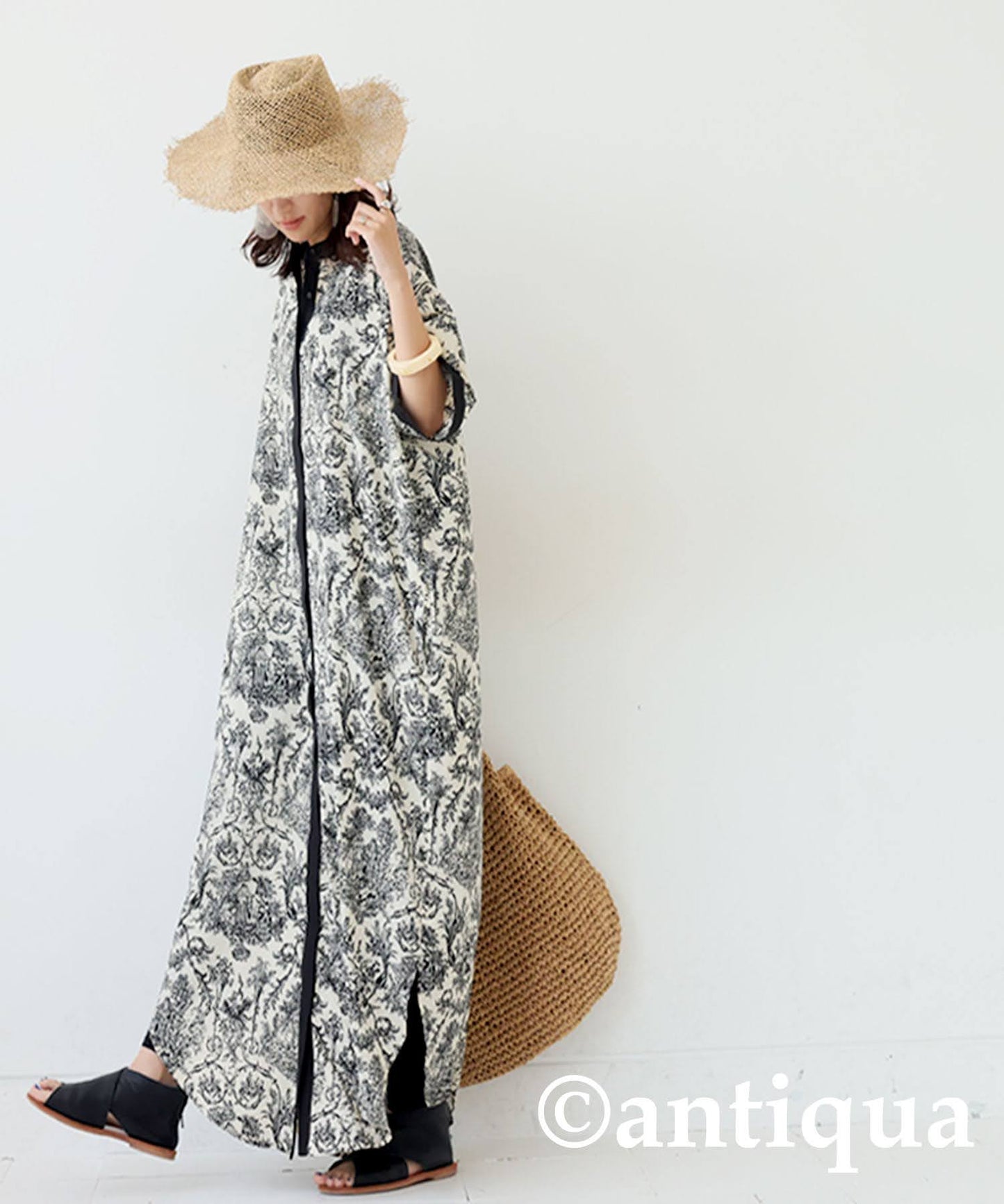 Ladies Toile de Jouy Patterned Dress