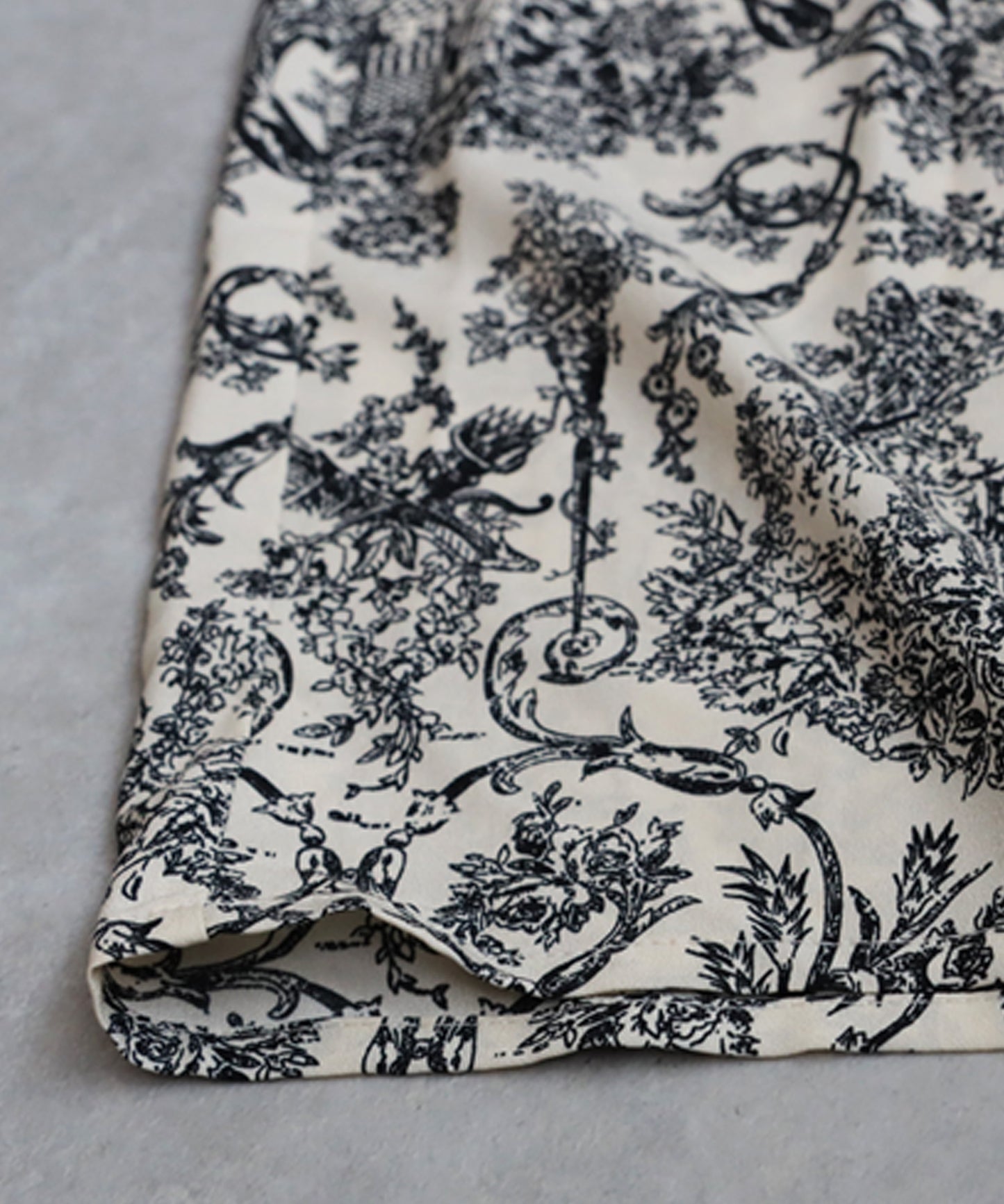 Ladies Toile De Jouy Wide-Leg Pants