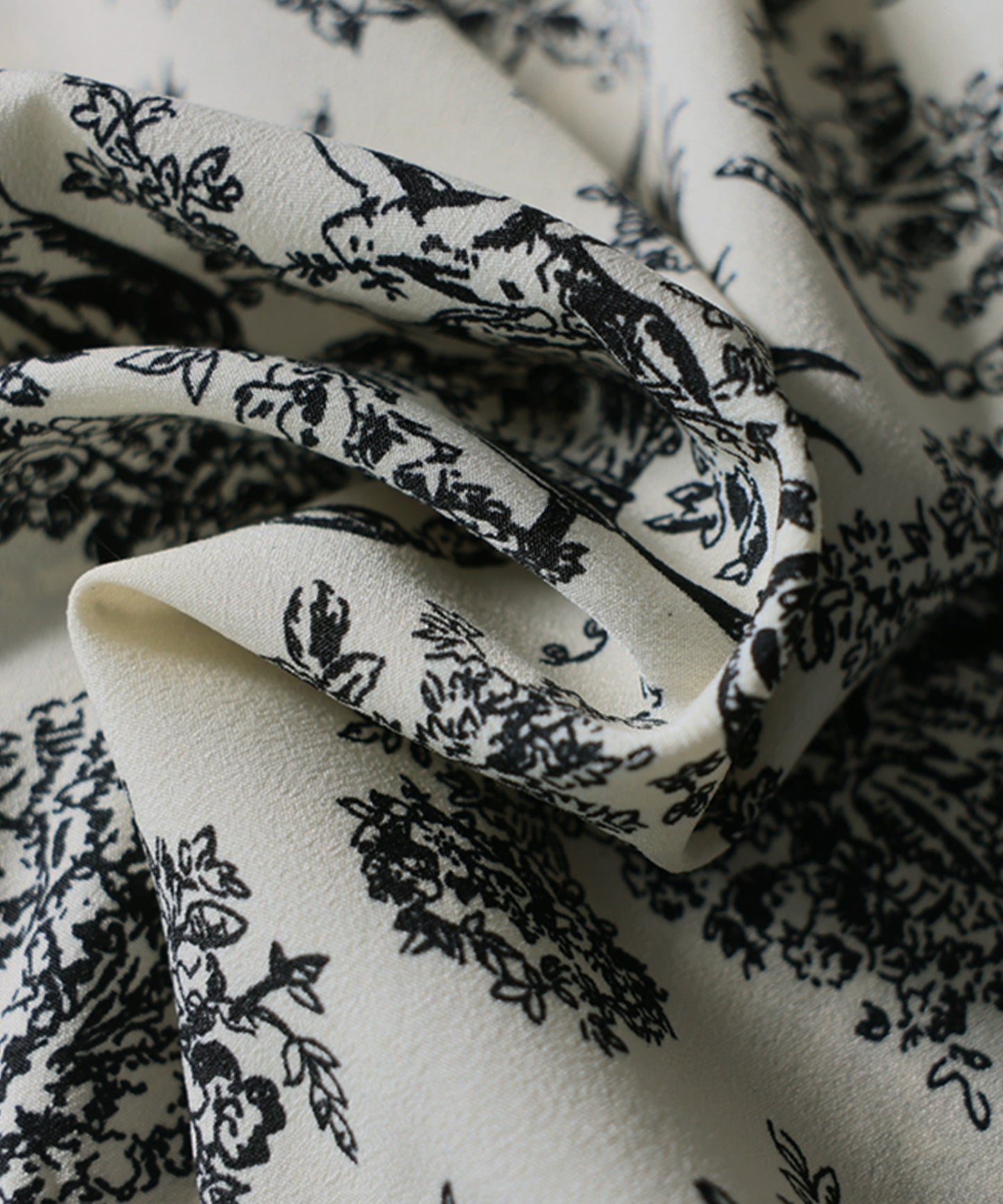 Toile De Jouy Print Blouse Ladies