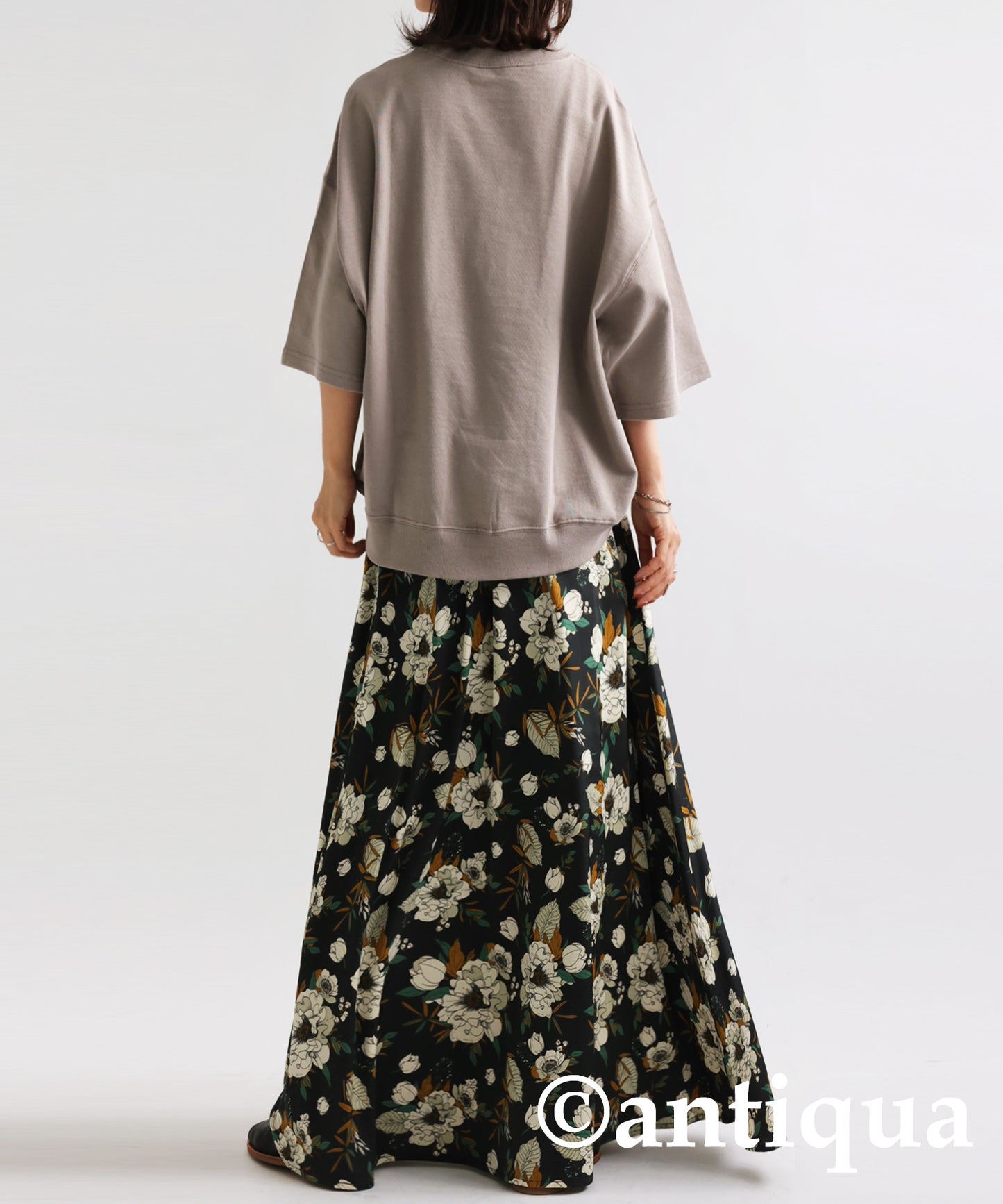 Floral pattern Ladies Long skirt