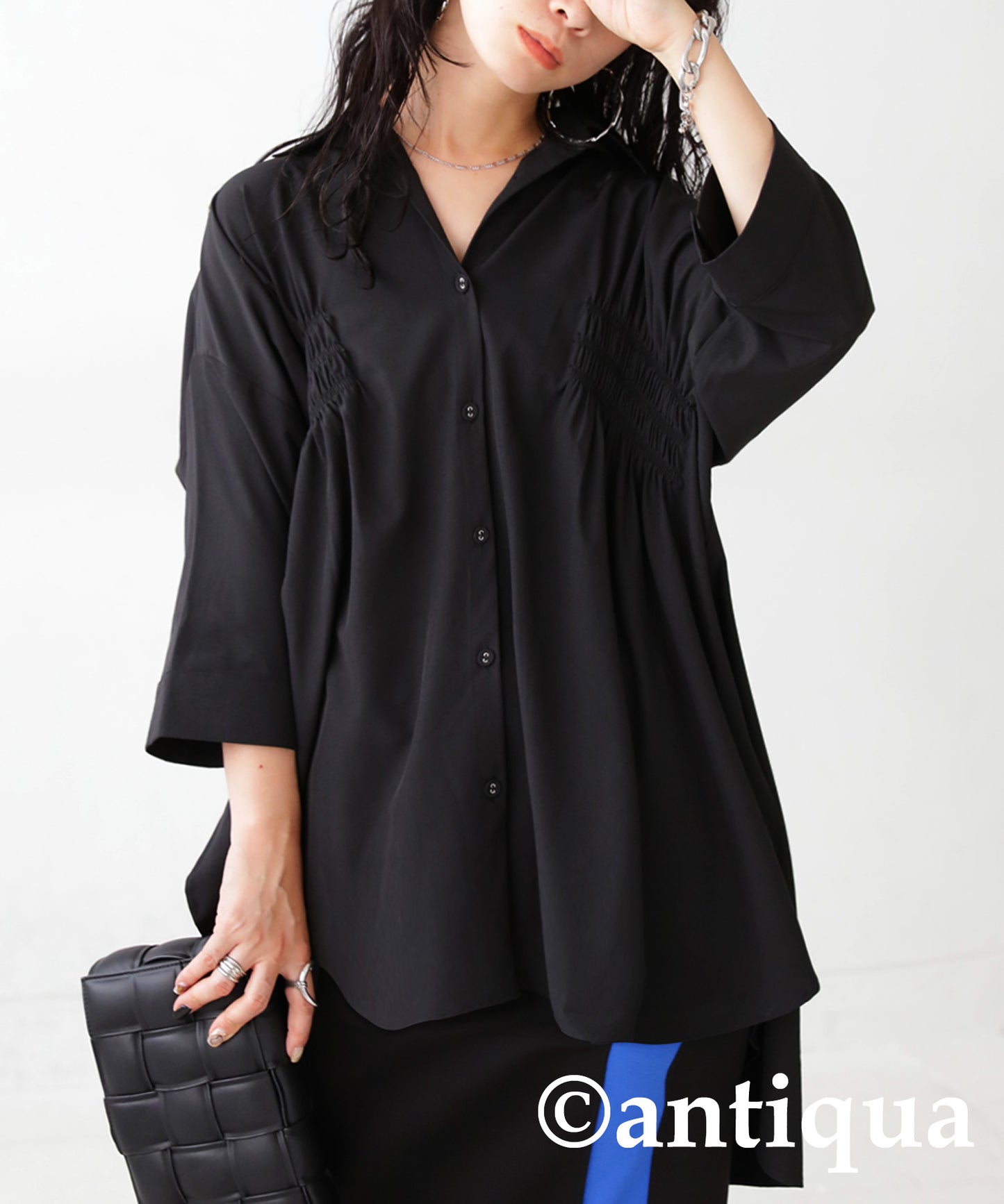 Simple shirring shirt Ladies