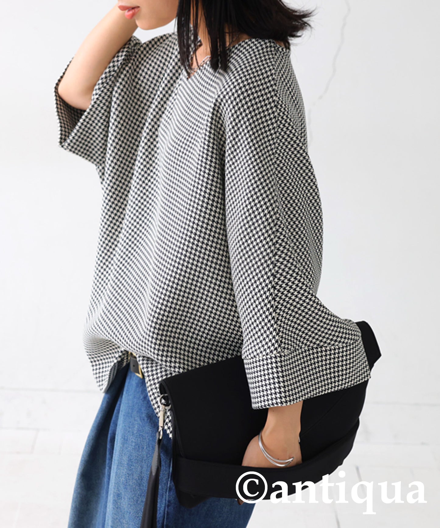 CHIDORI (houndstooth) Pattern V-Neck Tops Ladies