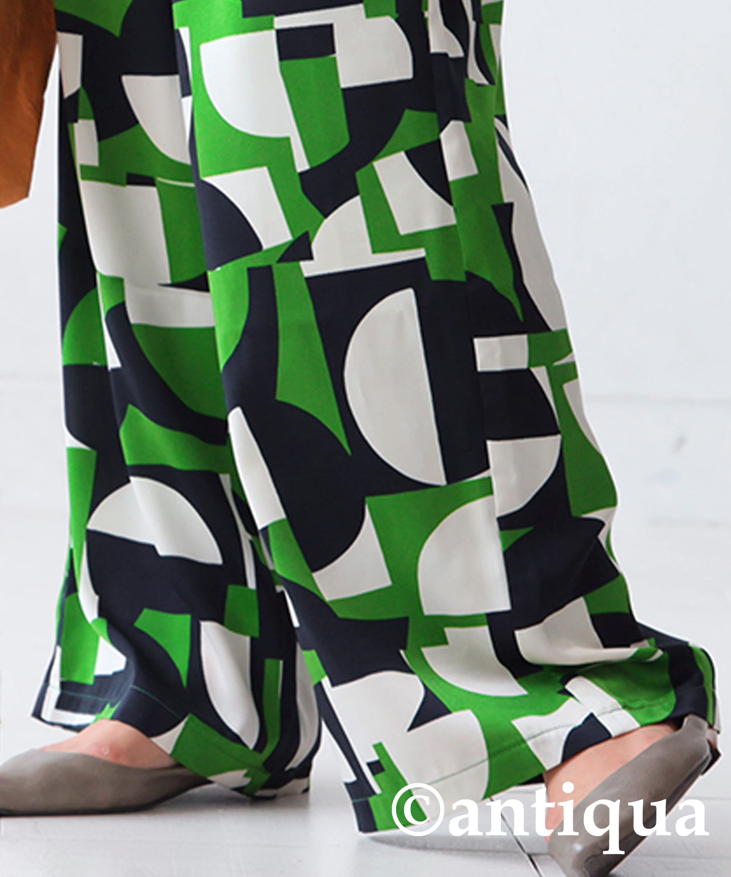 Geometric Pattern Pants Ladies