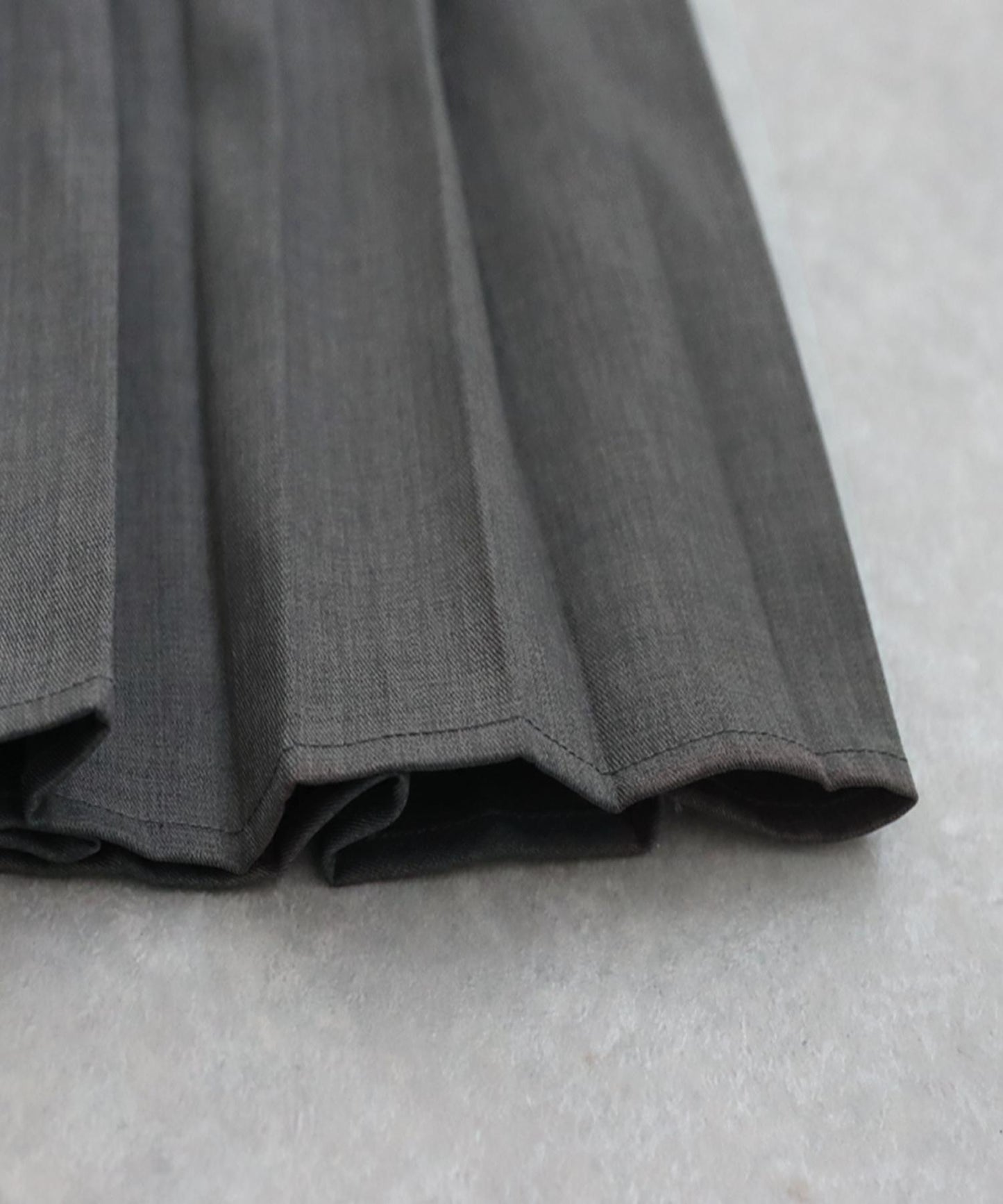 Ladies Random Pleated Skirt