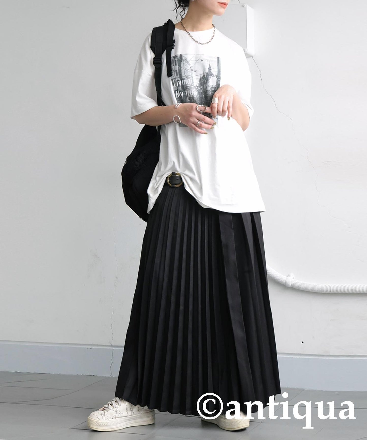 Ladies Random Pleated Skirt