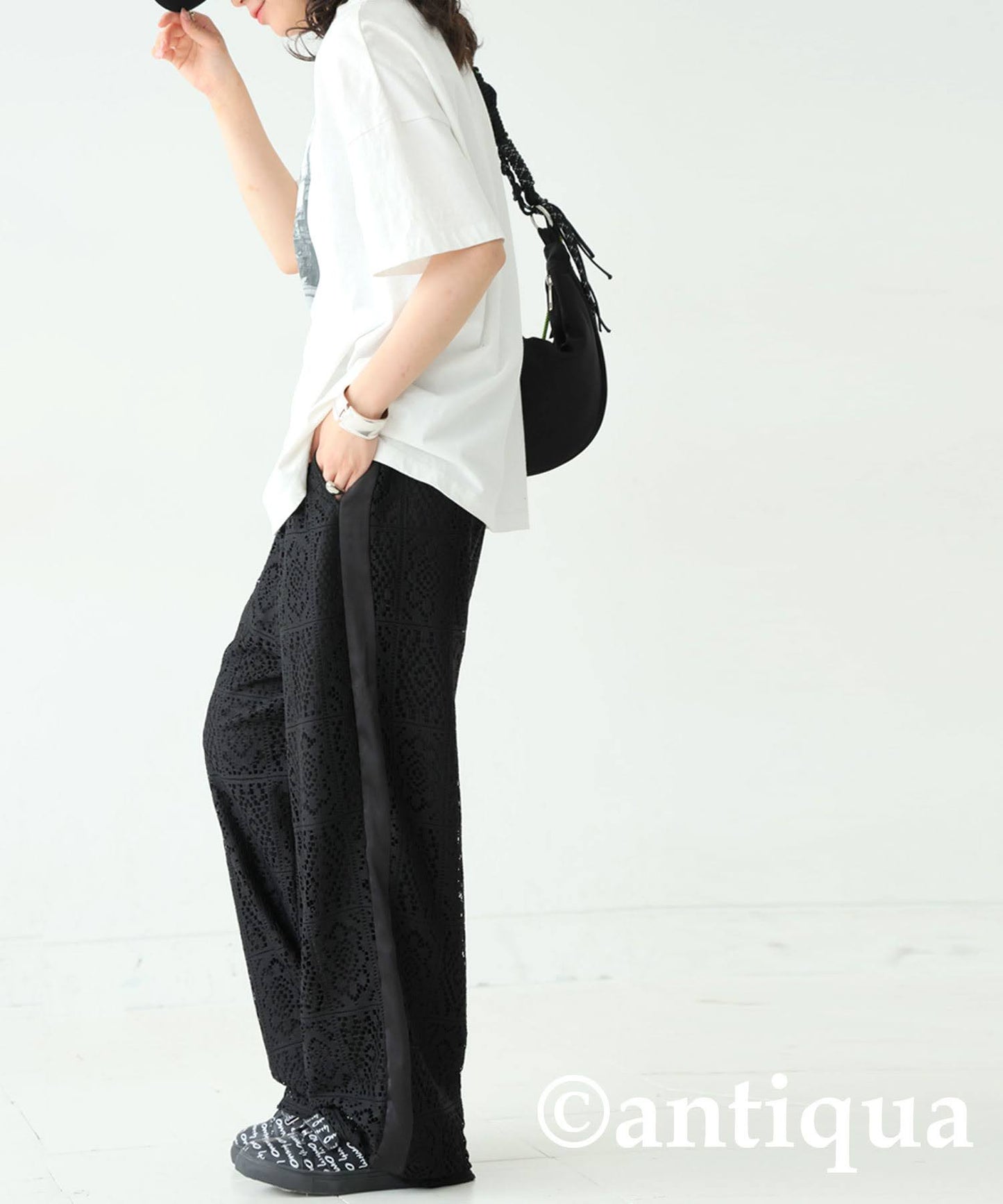 Ladies Block Lace Pants
