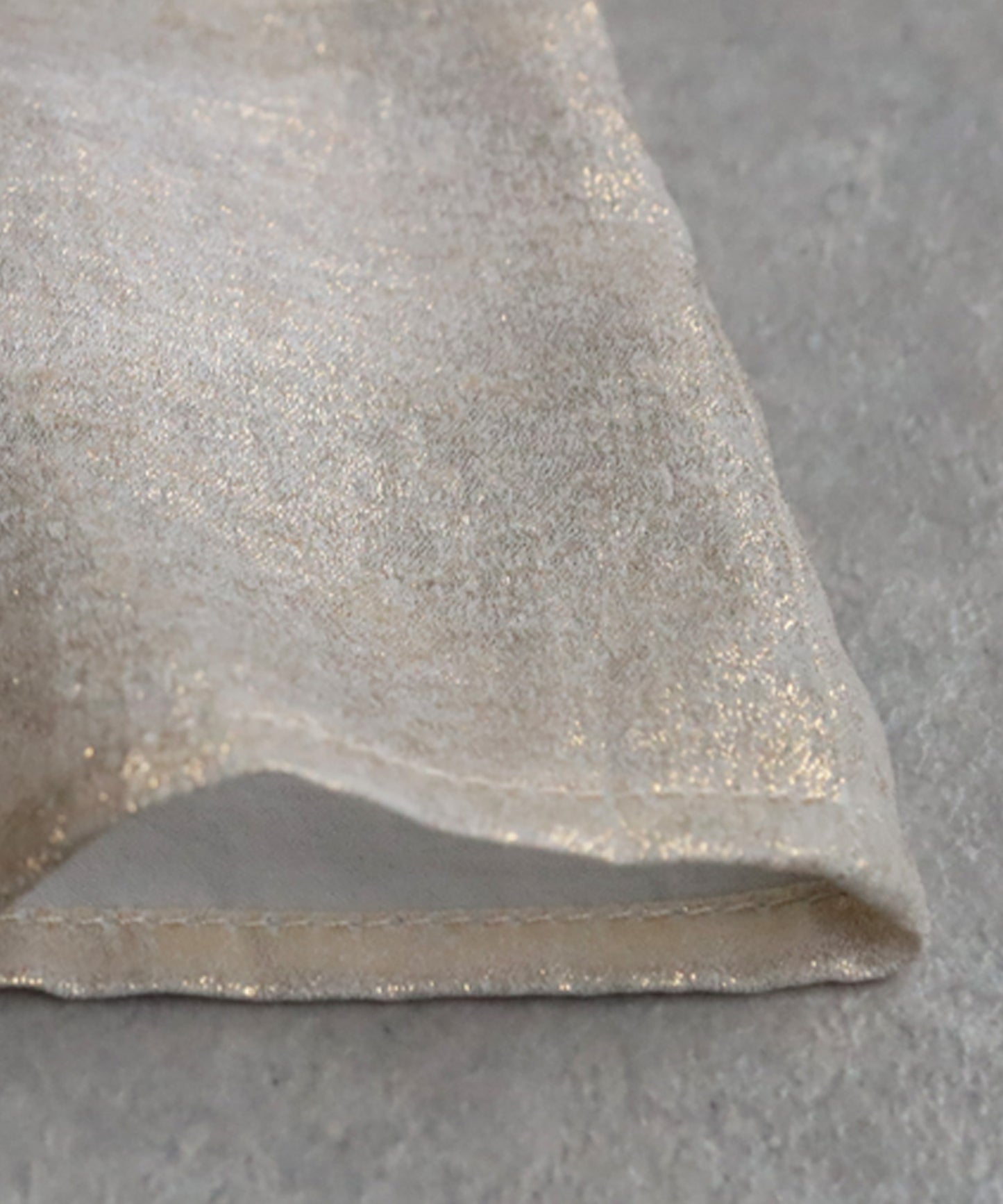 Ladies Shiny Long-Sleeved Pullover