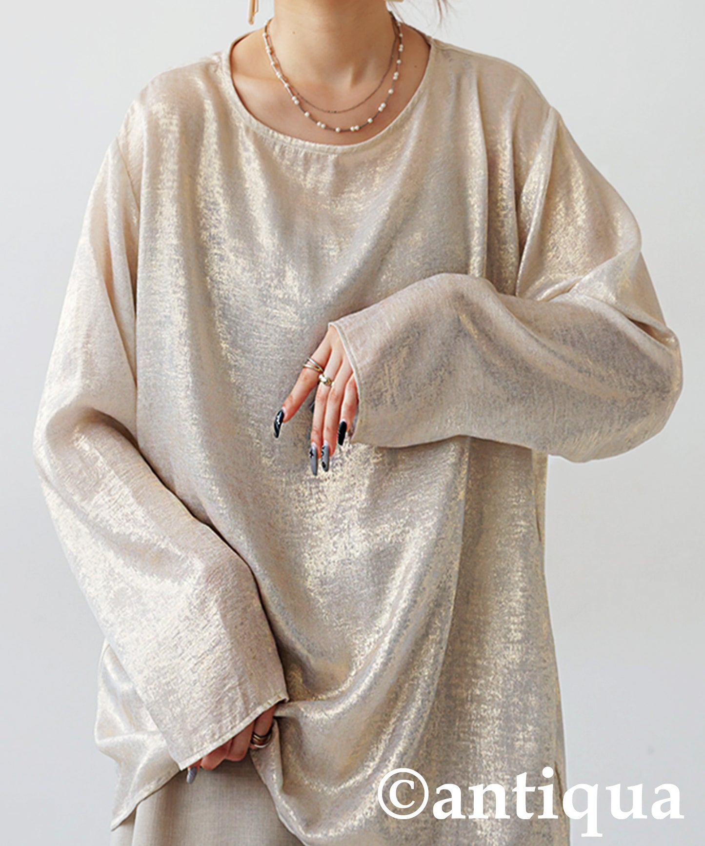 Ladies Shiny Long-Sleeved Pullover