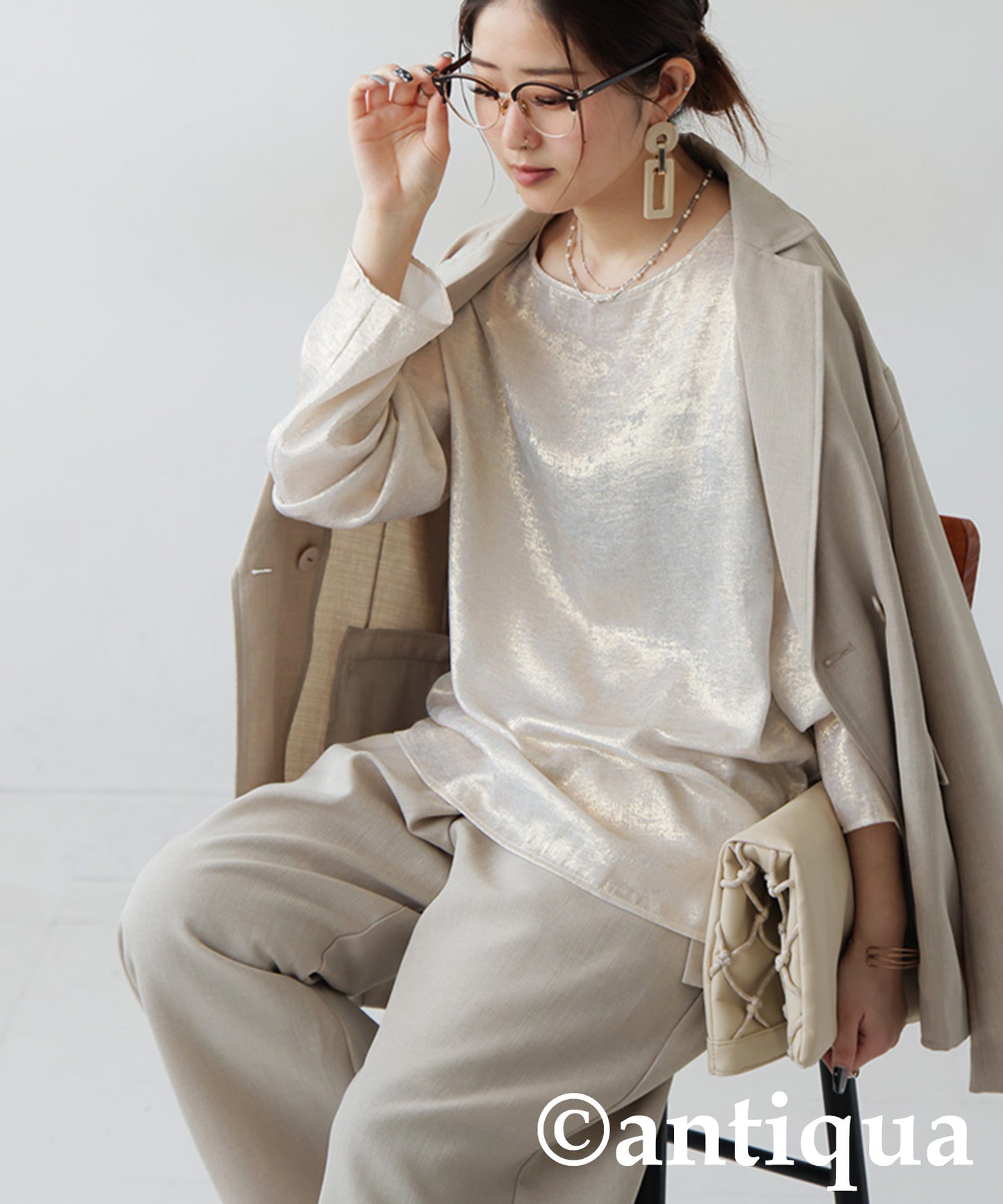 Ladies Shiny Long-Sleeved Pullover