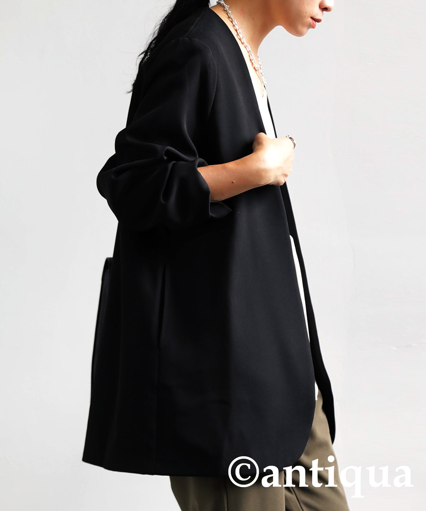 Ladies collarless jacket