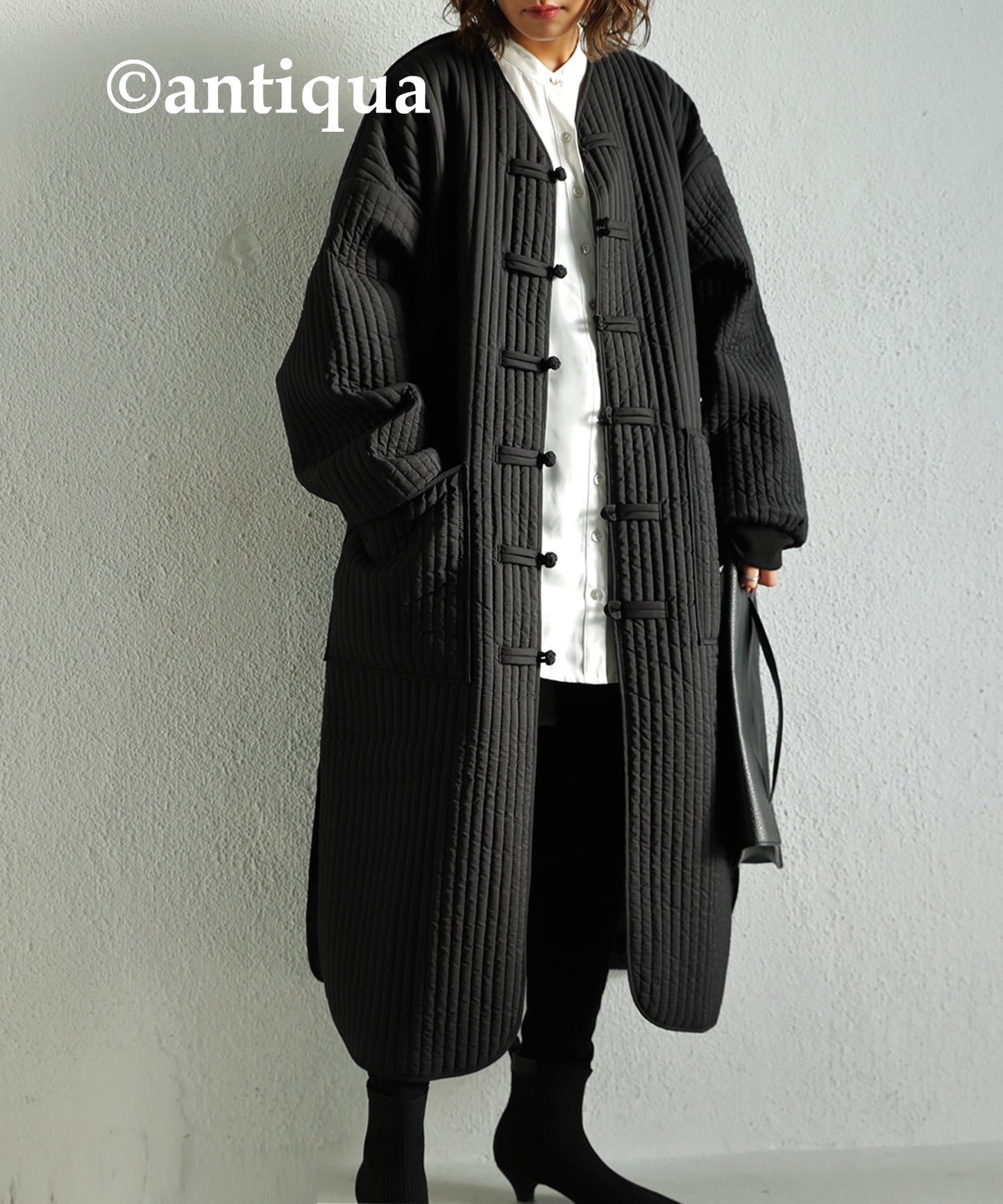 Chinese button knot Design Ladies Quilting Long Jacket