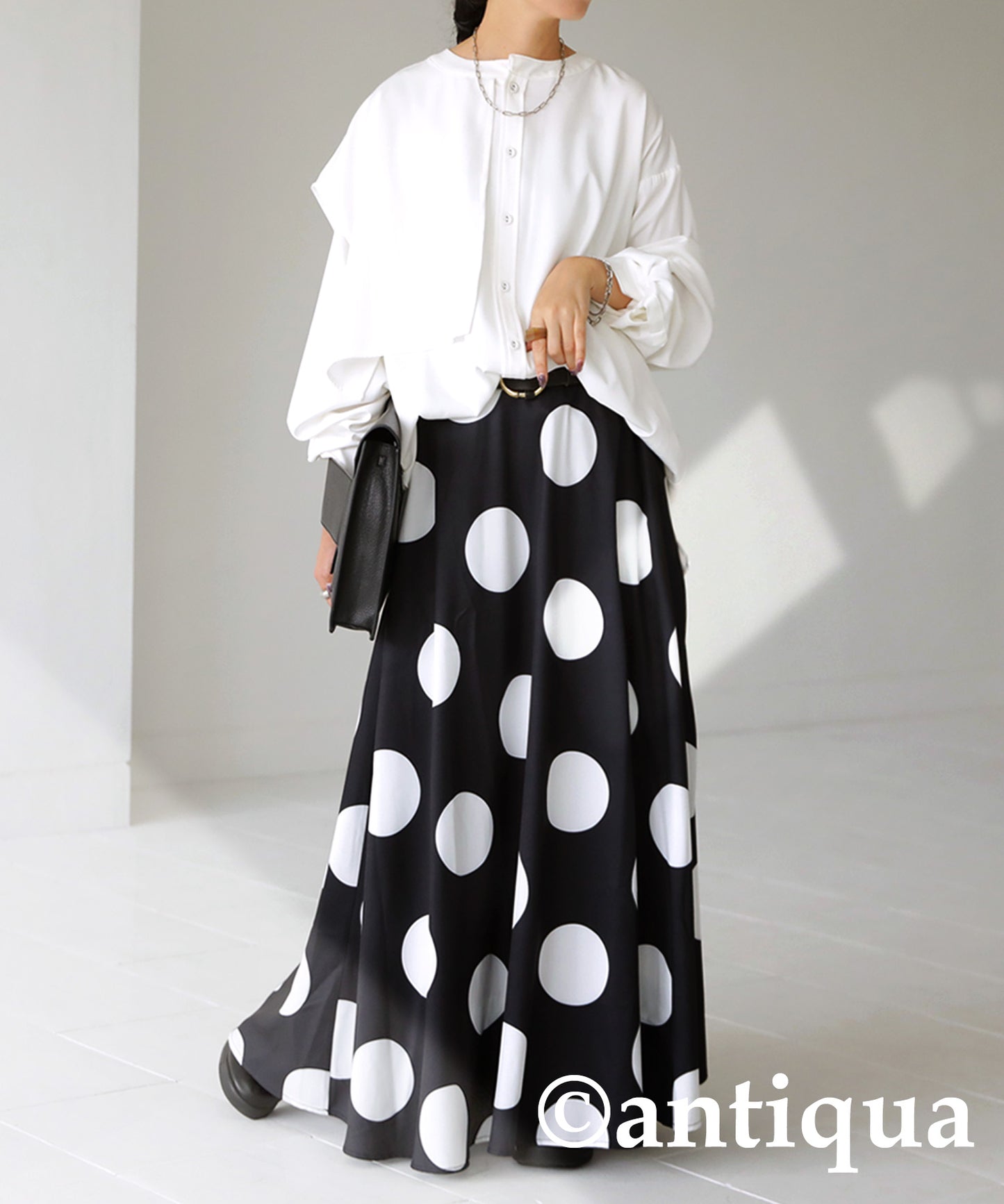 Dot pattern flare skirt Ladies