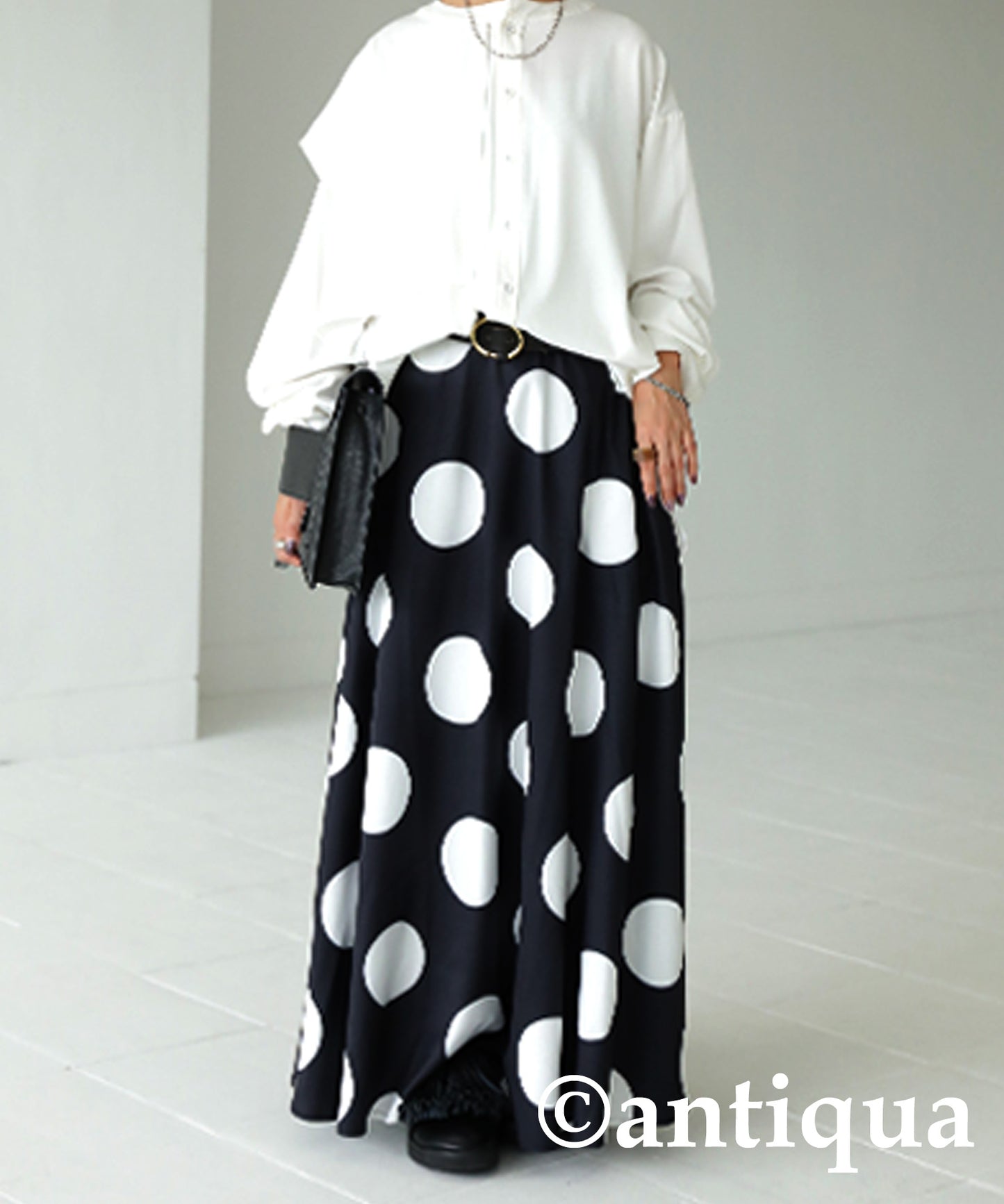 Dot pattern flare skirt Ladies