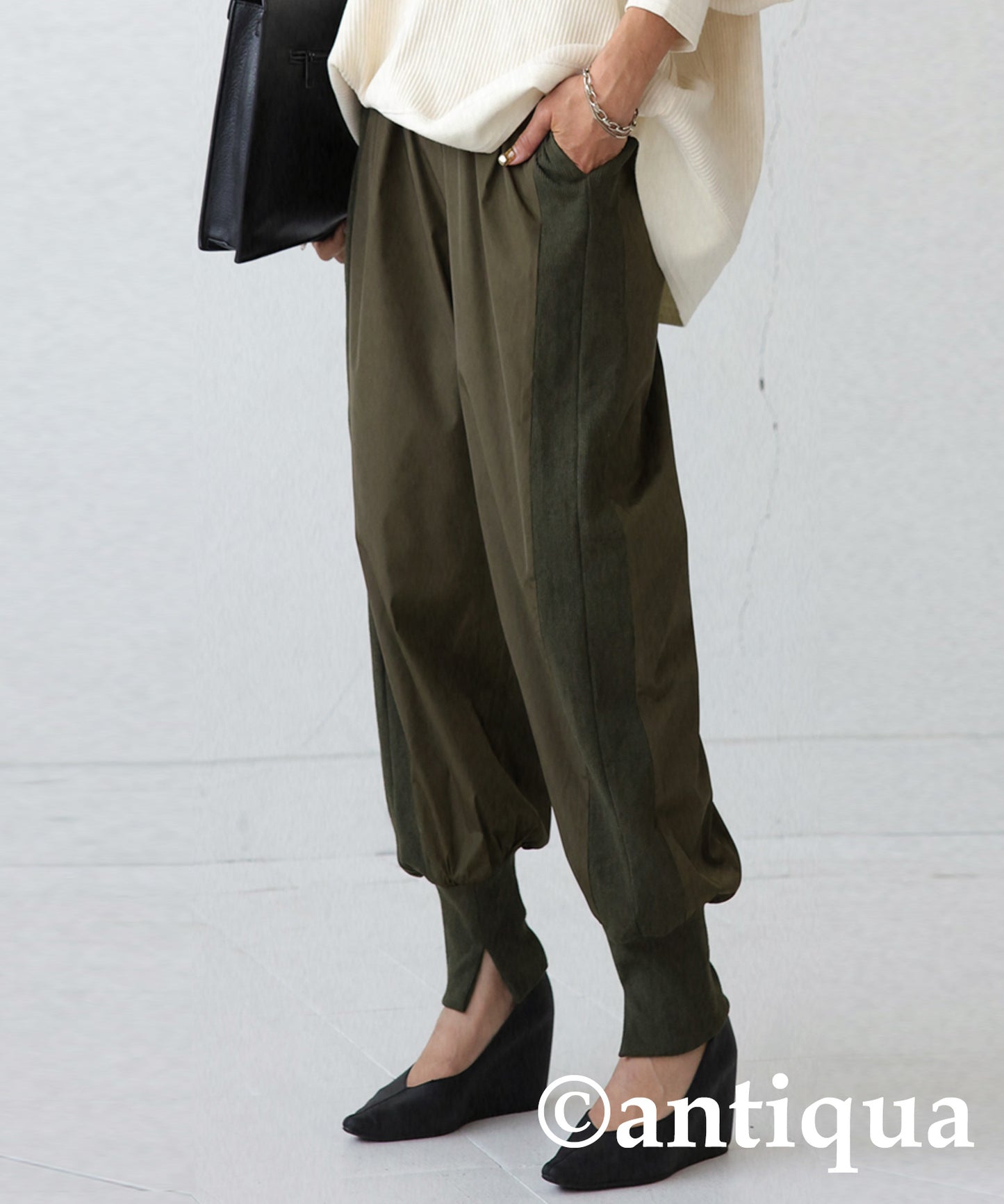 Hem slitLadies Jogger Pants