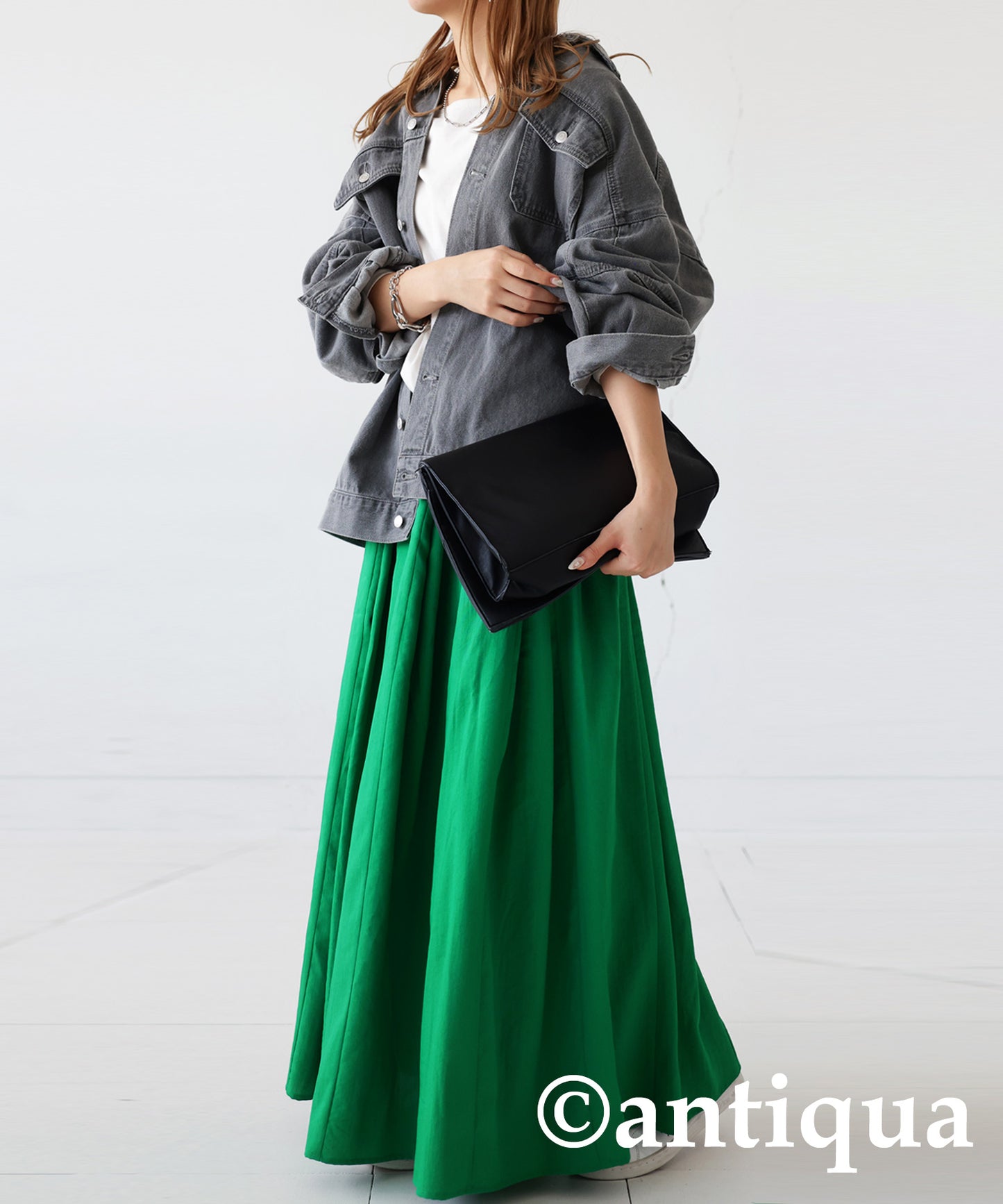 Linen-Like Tuck Flare Ladies Skirt