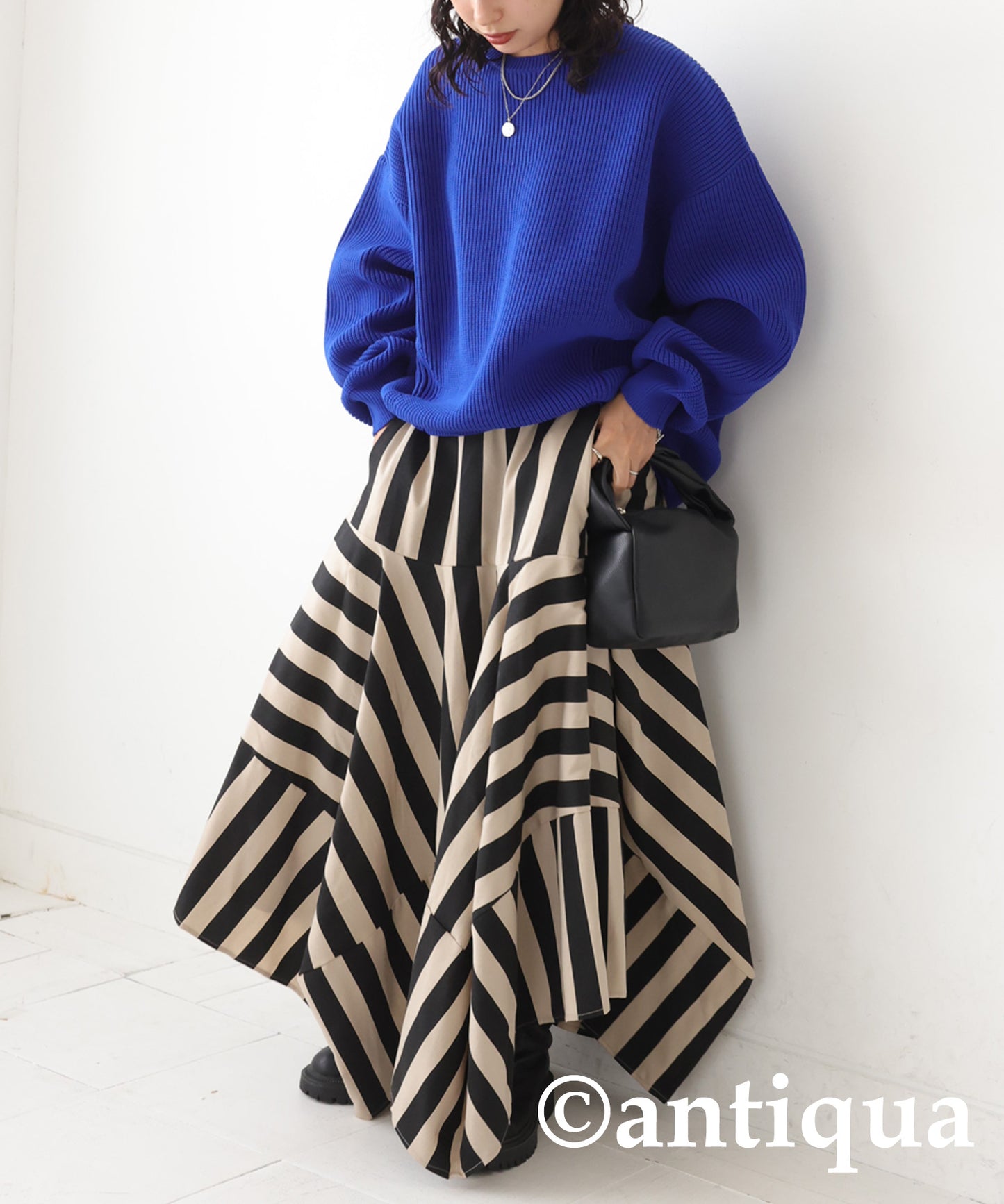 Deformation panel stripe skirt Ladies