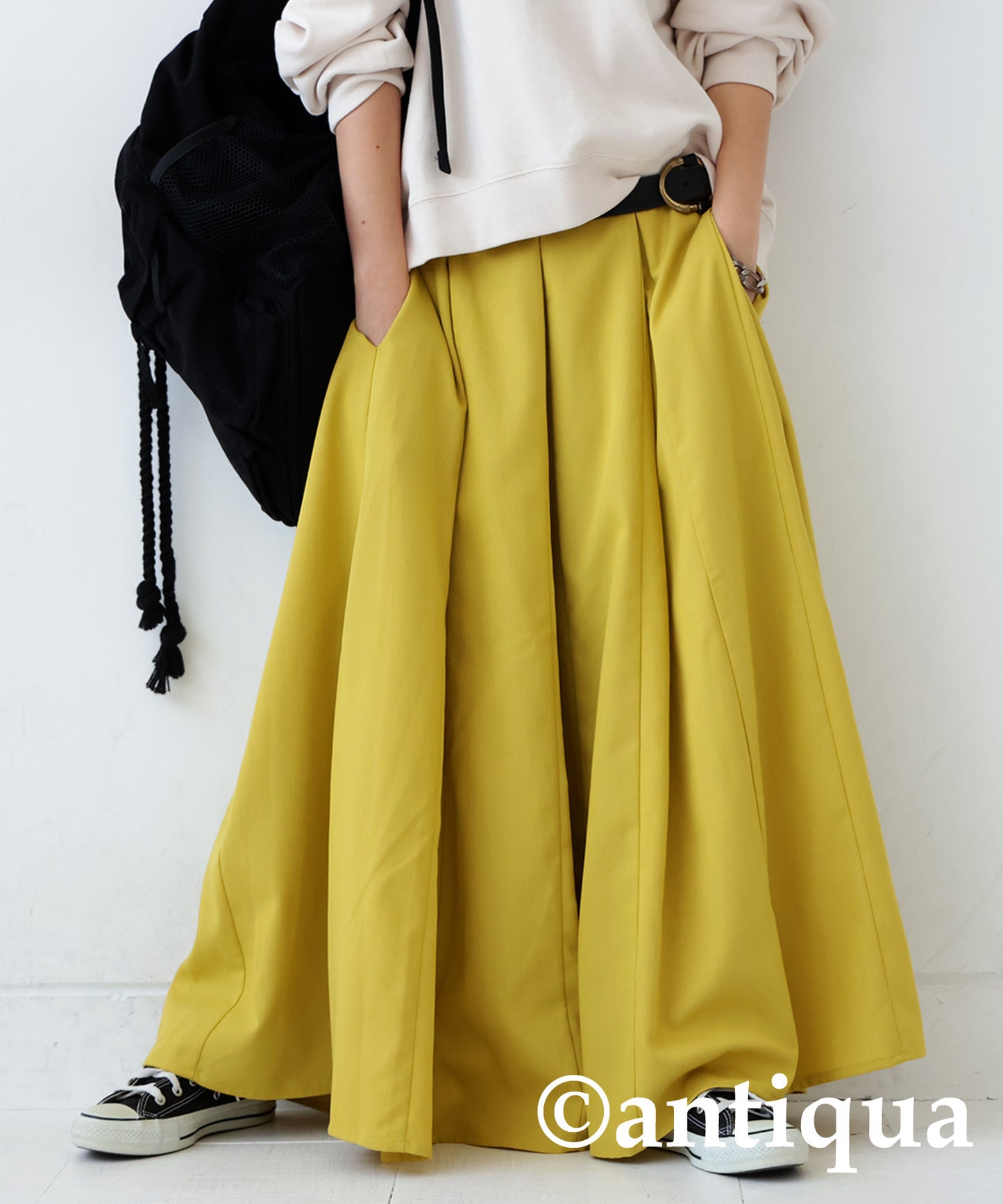 Tucked Flare Skirt Ladies