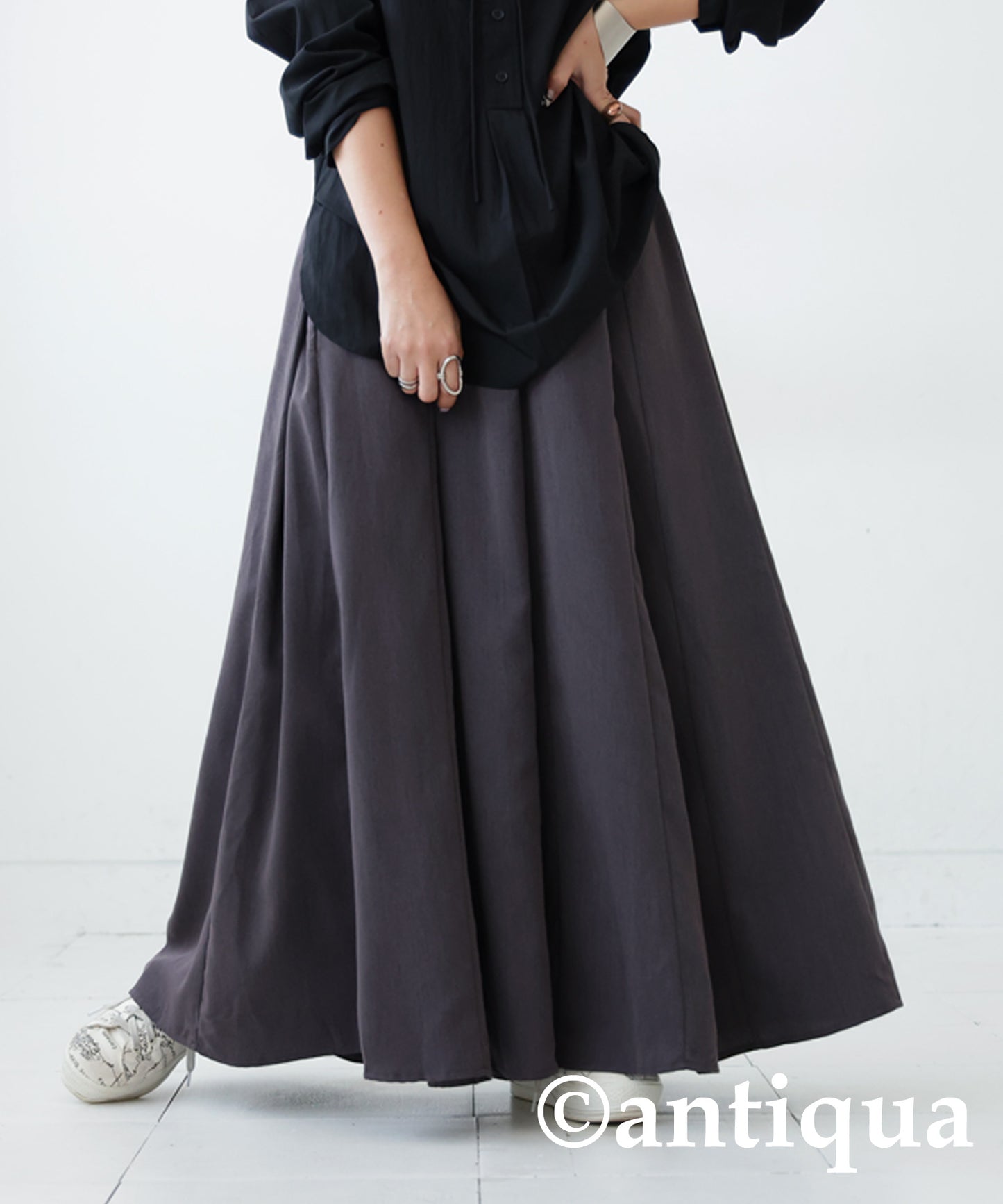 Tucked Flare Skirt Ladies