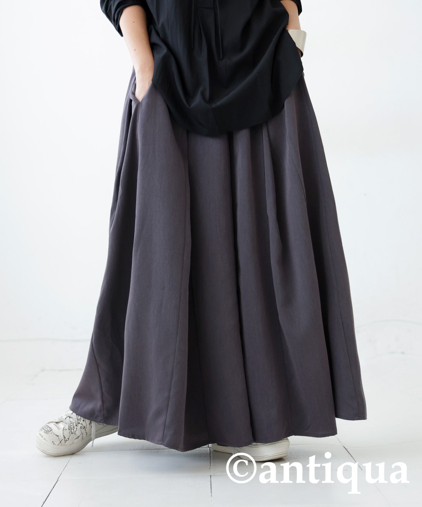 Tucked Flare Skirt Ladies