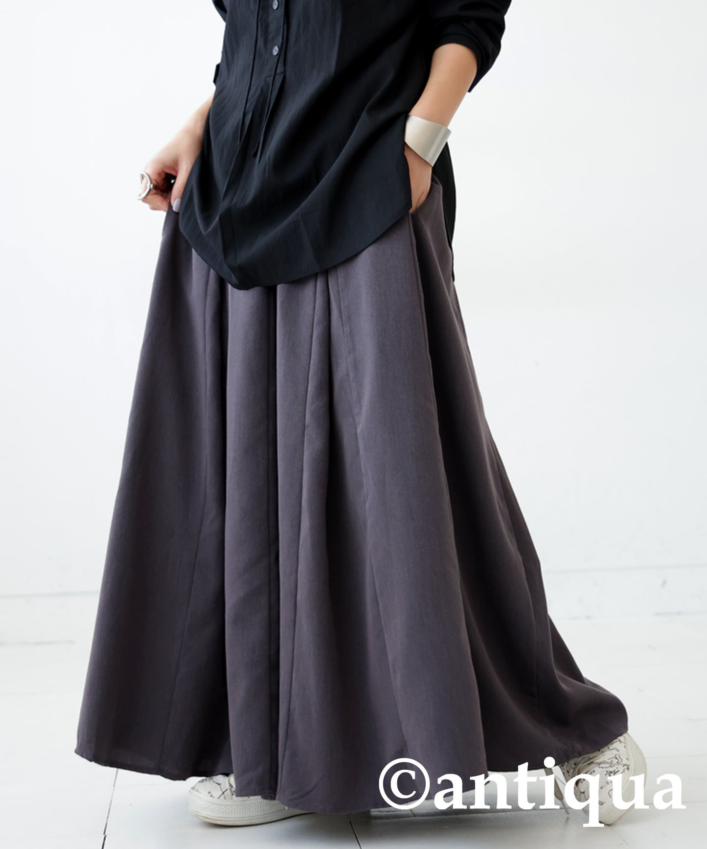 Tucked Flare Skirt Ladies