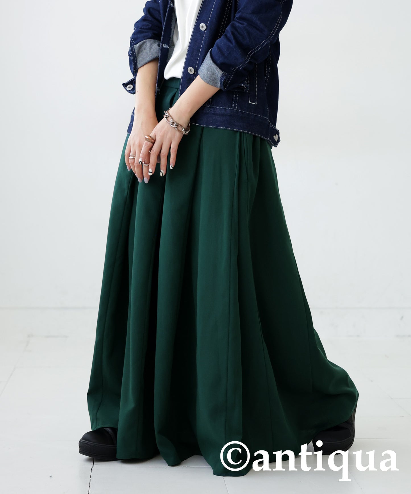 Tucked Flare Skirt Ladies