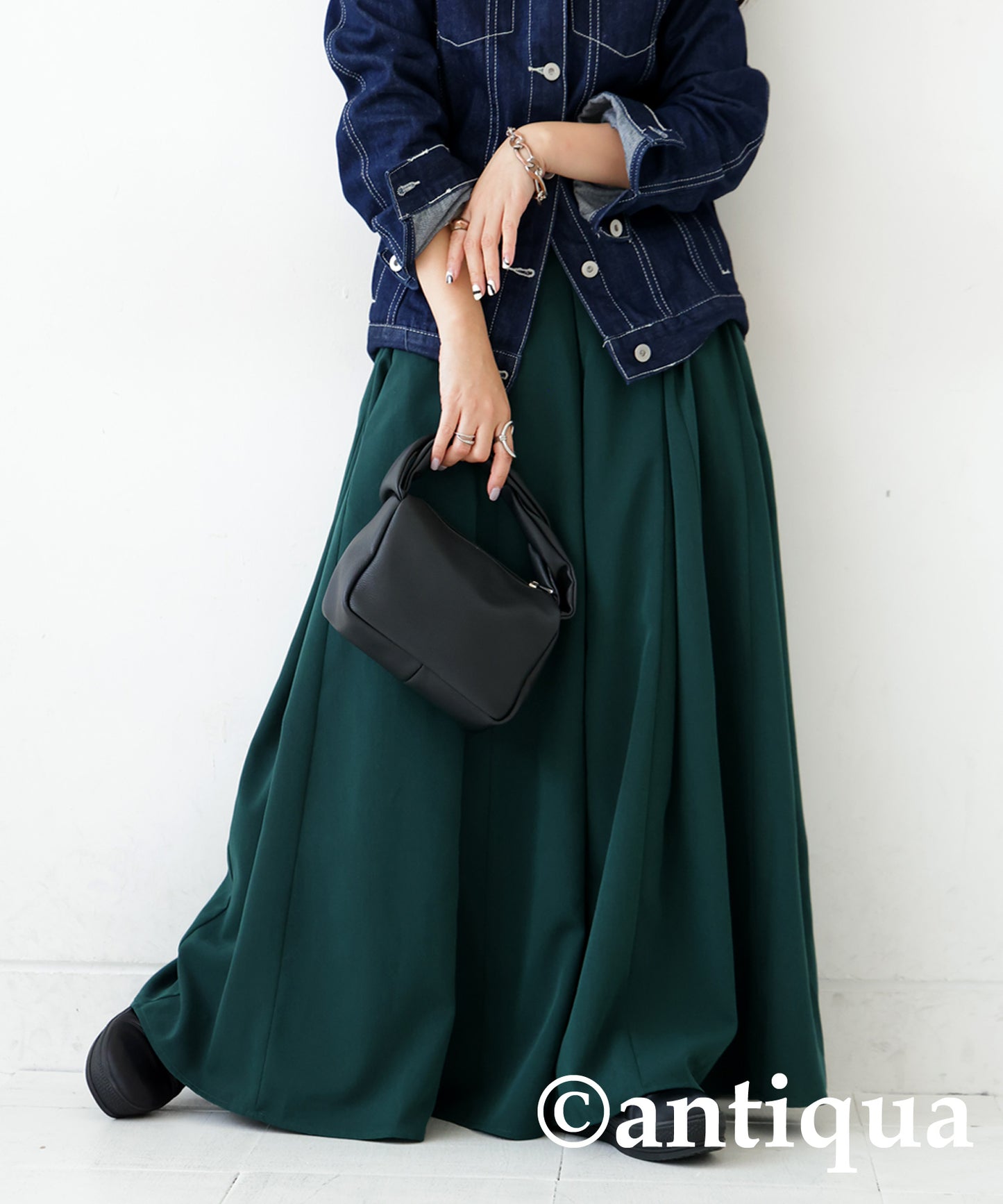 Tucked Flare Skirt Ladies