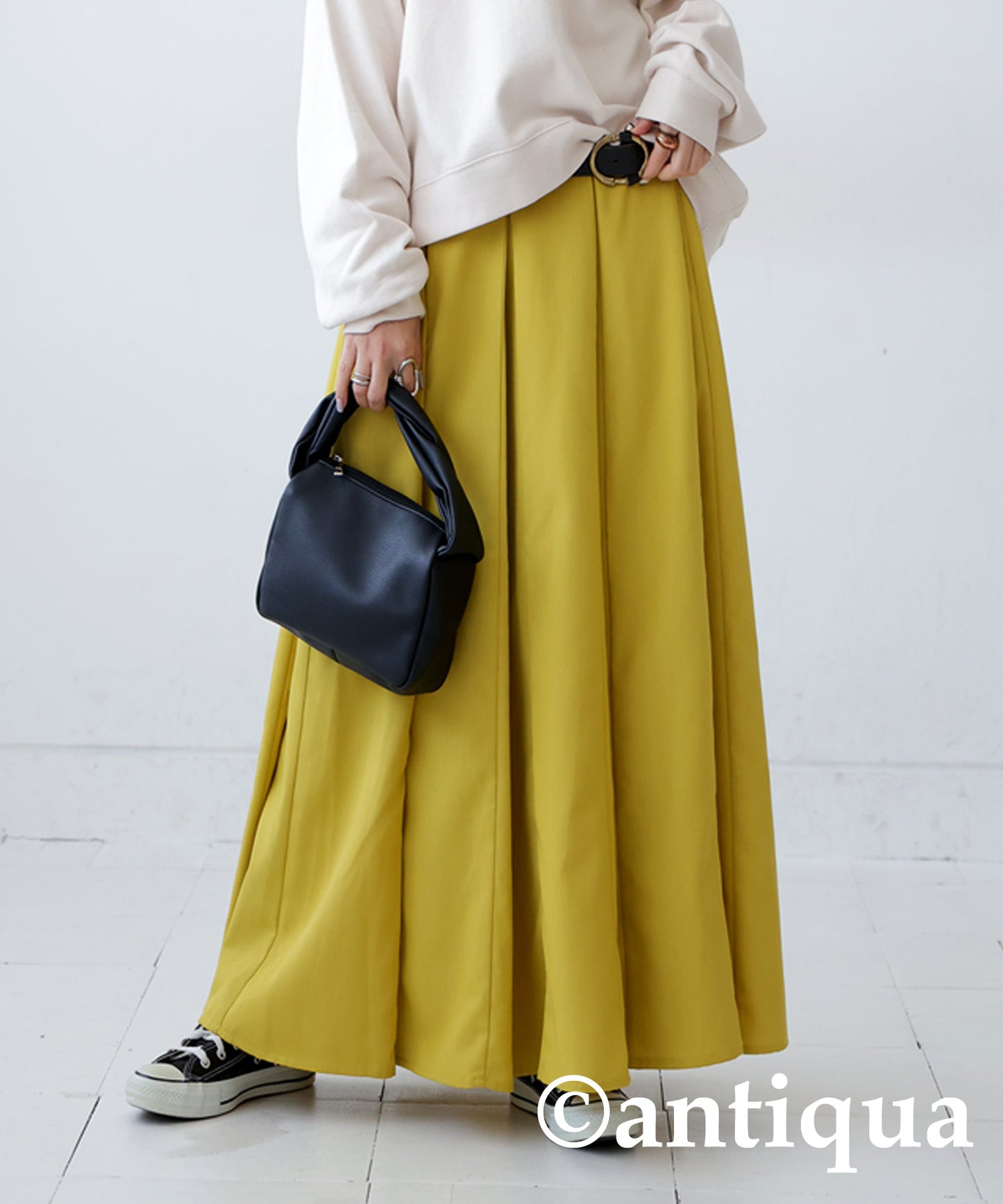 Tucked Flare Skirt Ladies