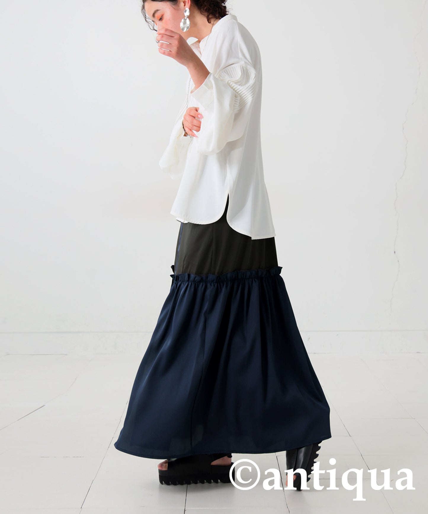 Side Frill Skirt Ladies