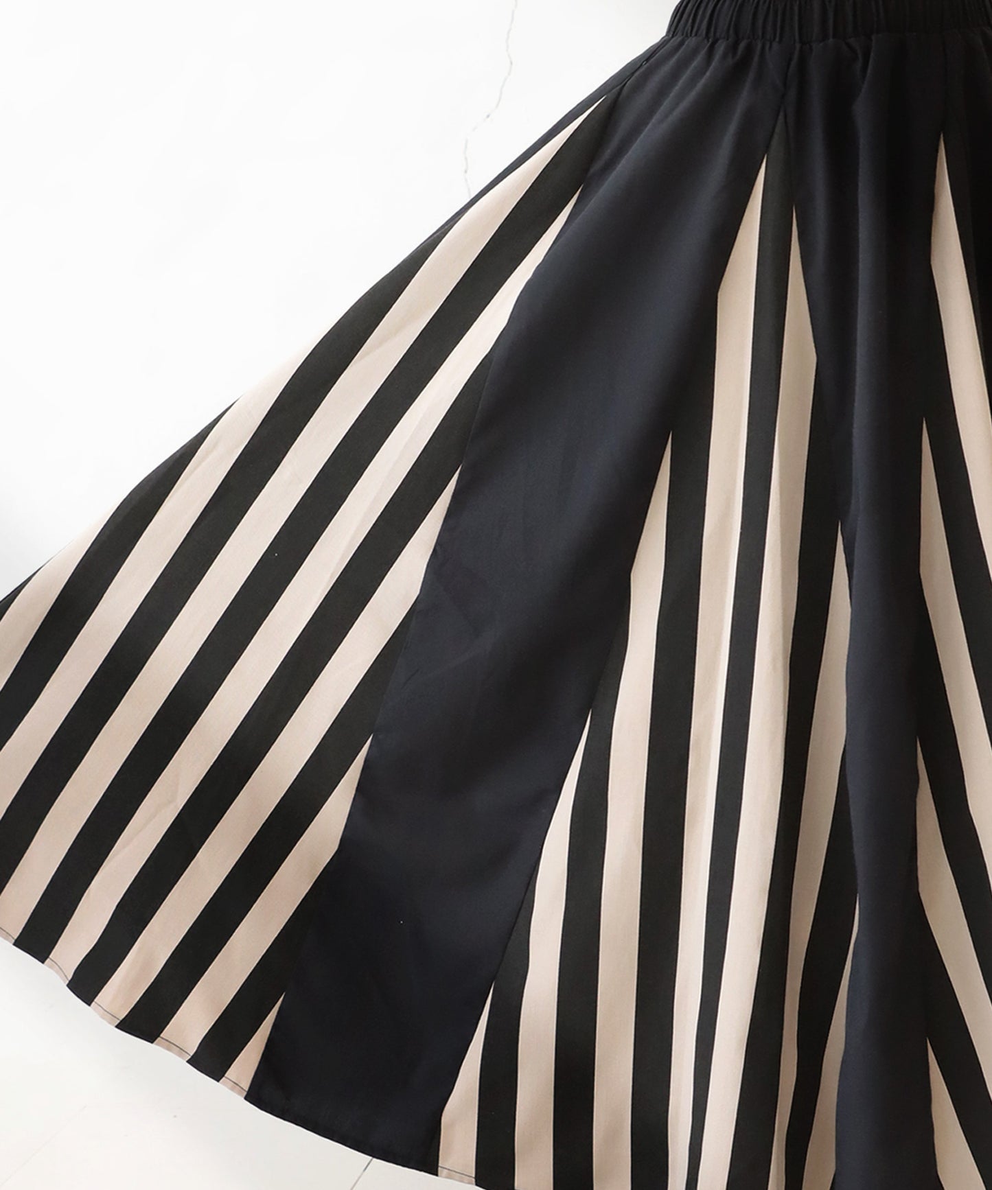 Striped Pattern Flare Skirt Ladies