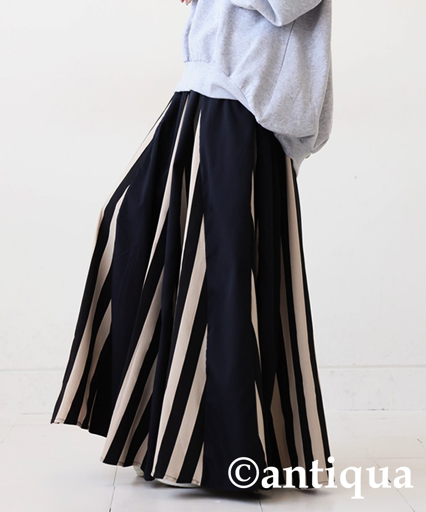 Striped Pattern Flare Skirt Ladies