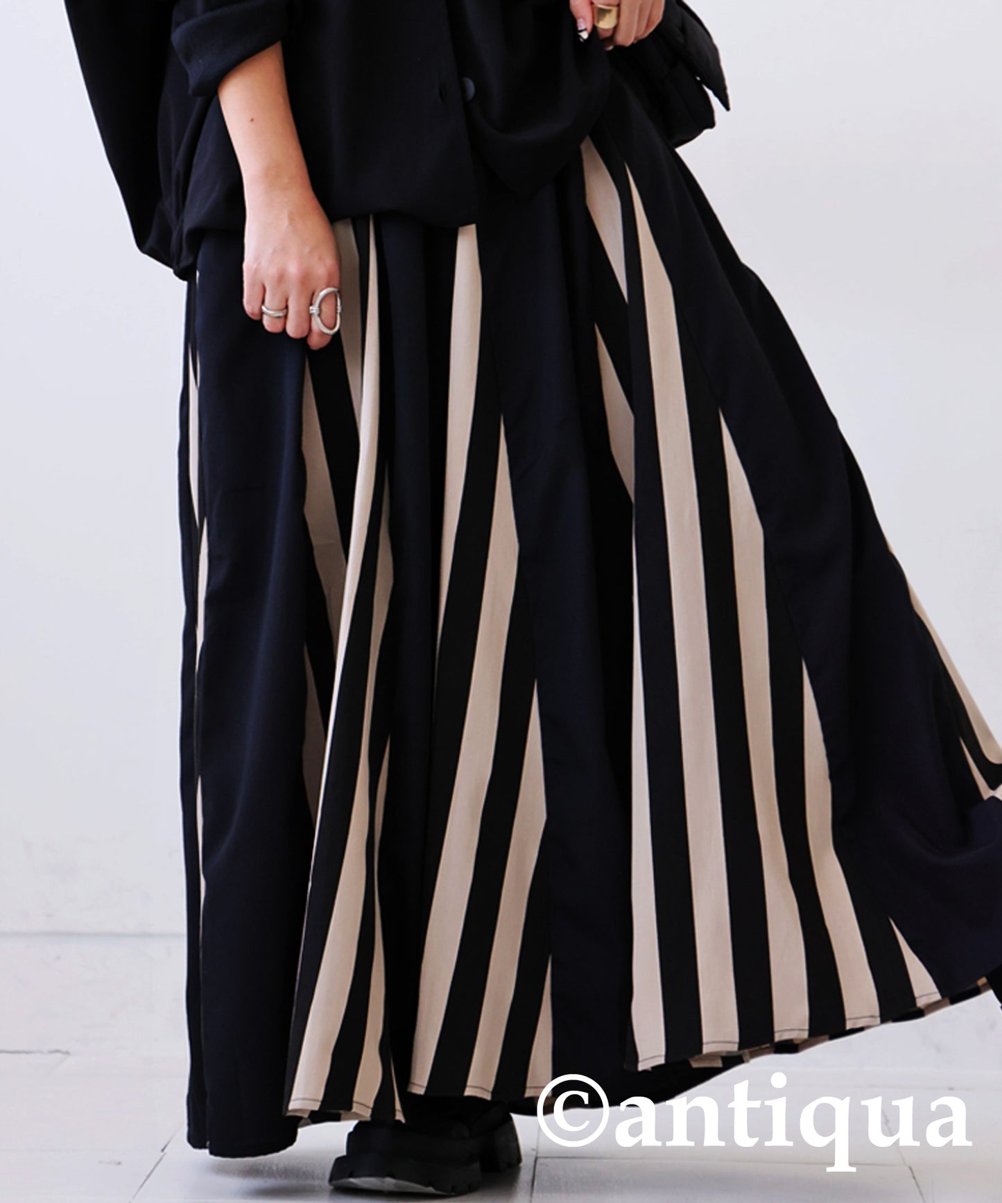 Striped Pattern Flare Skirt Ladies