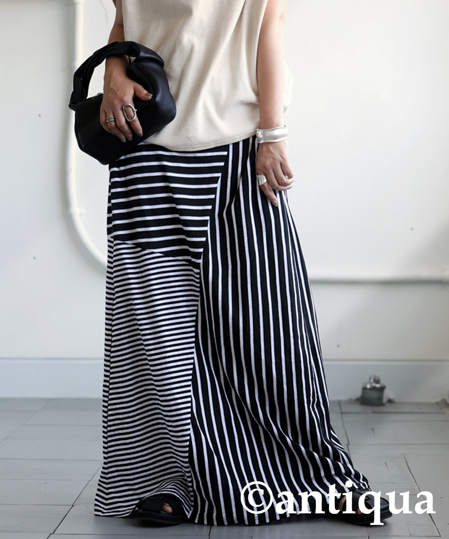 Stripe Pattern Flare Skirt Ladies