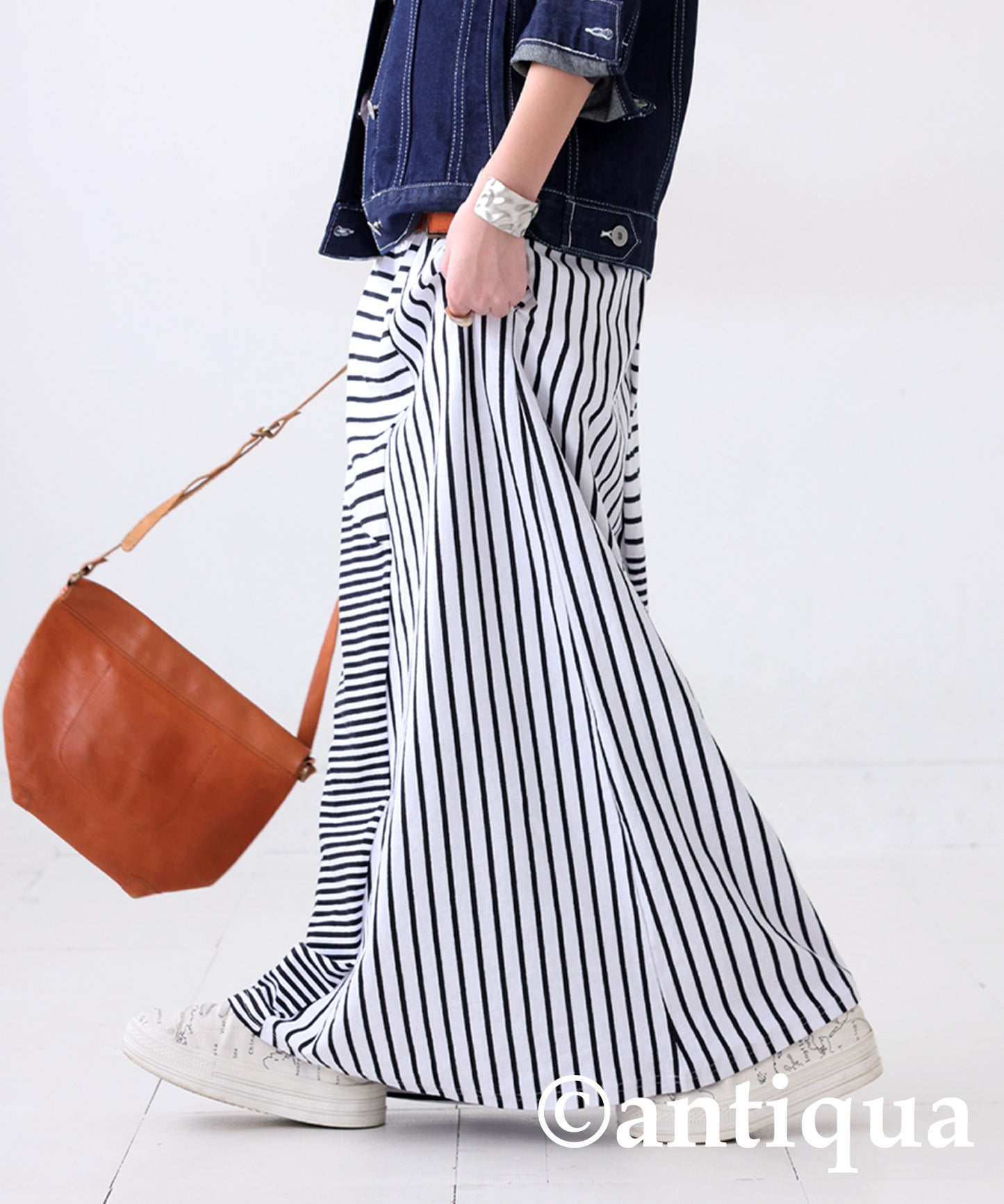 Stripe Pattern Flare Skirt Ladies