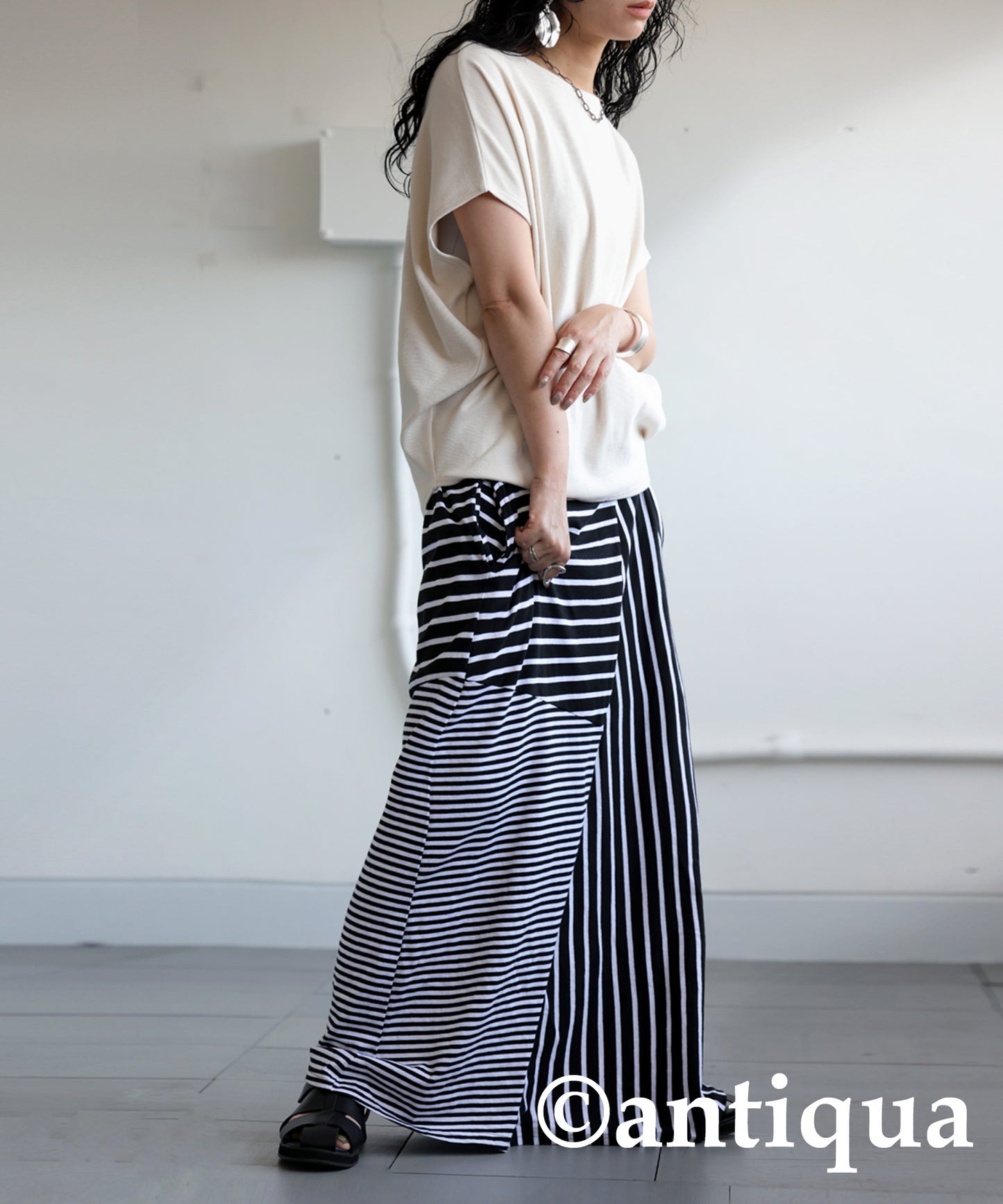 Stripe Pattern Flare Skirt Ladies