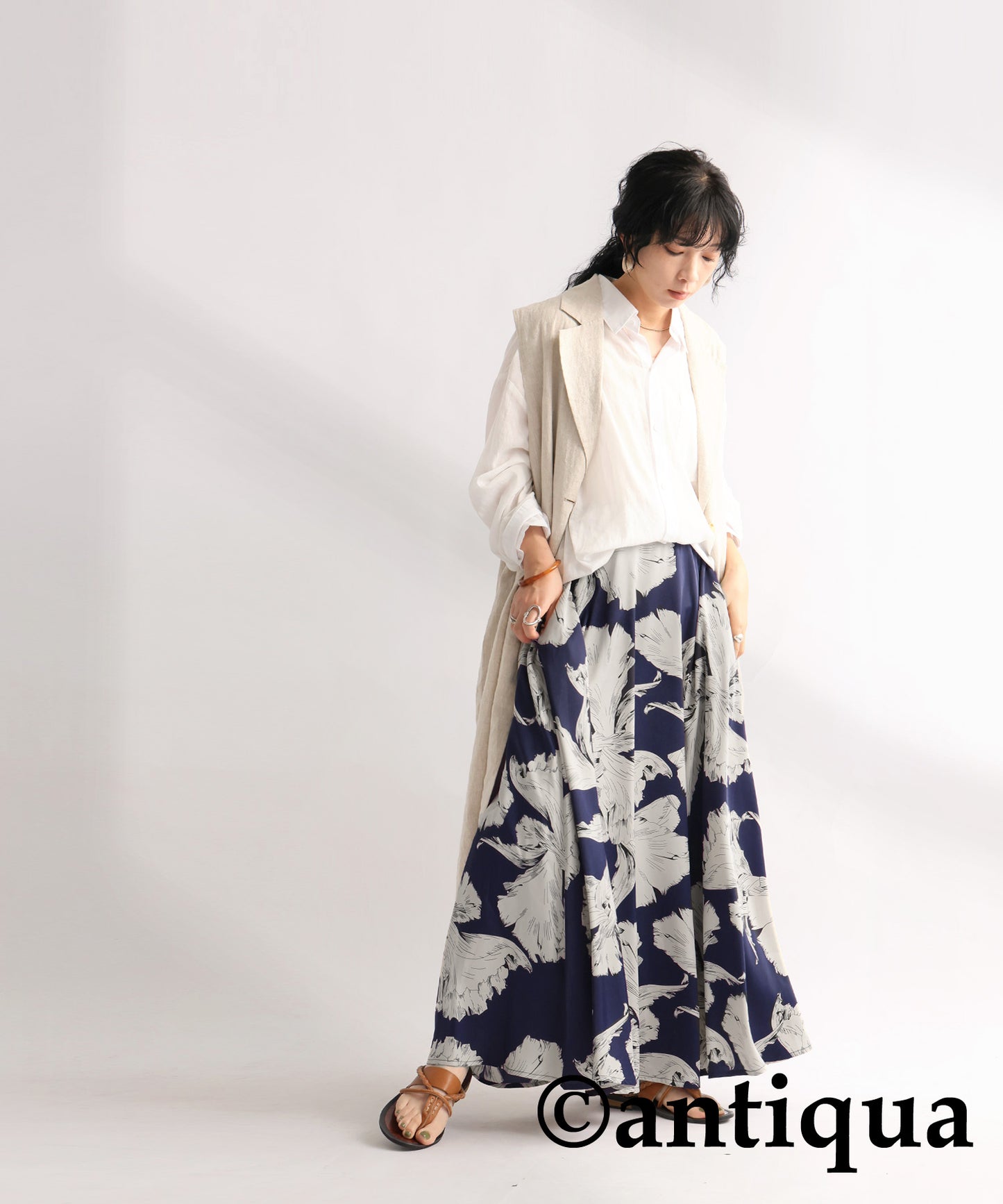 Drawing Flower Pattern Skirt Ladies