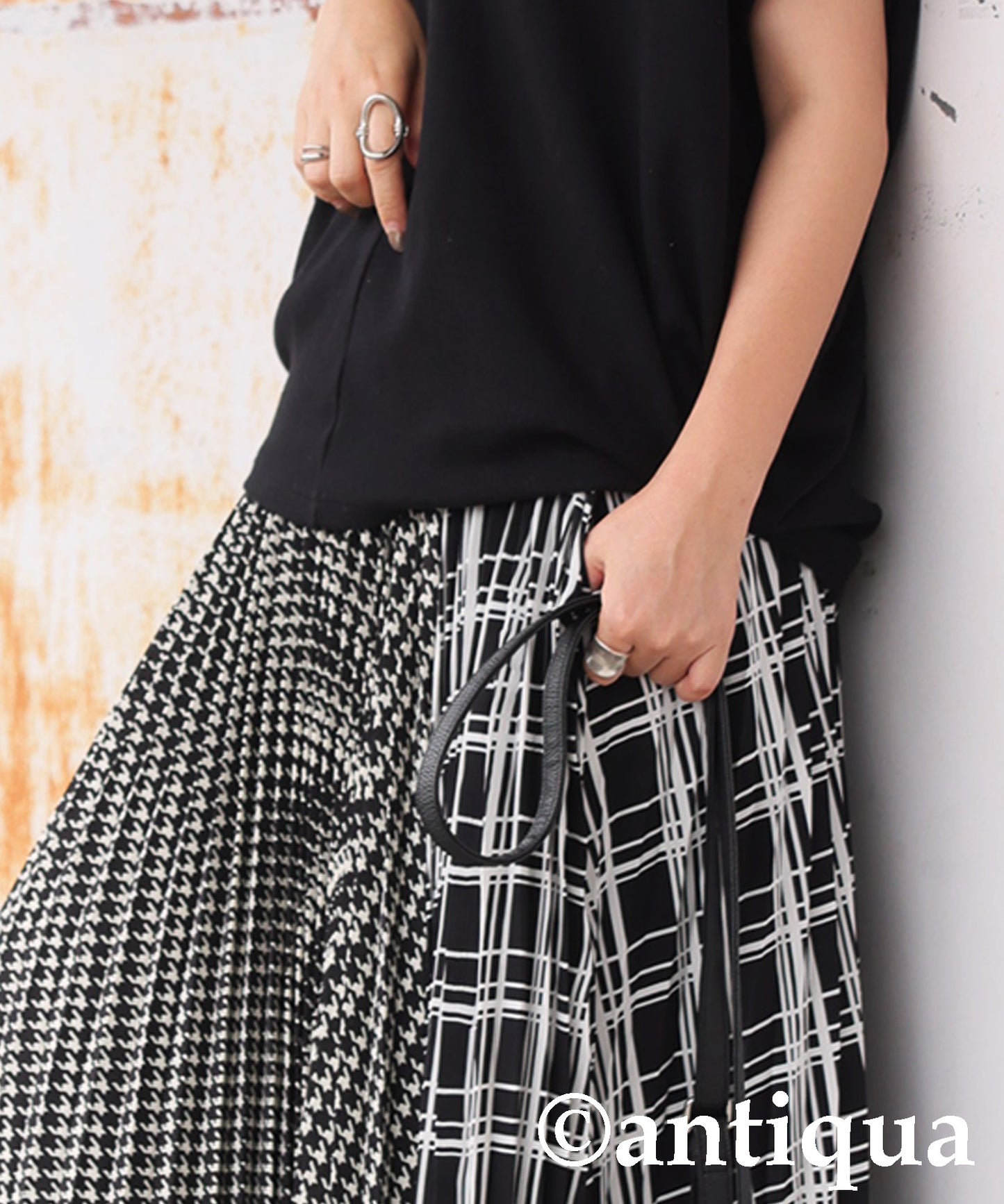 Docking Pleated Skirt Ladies