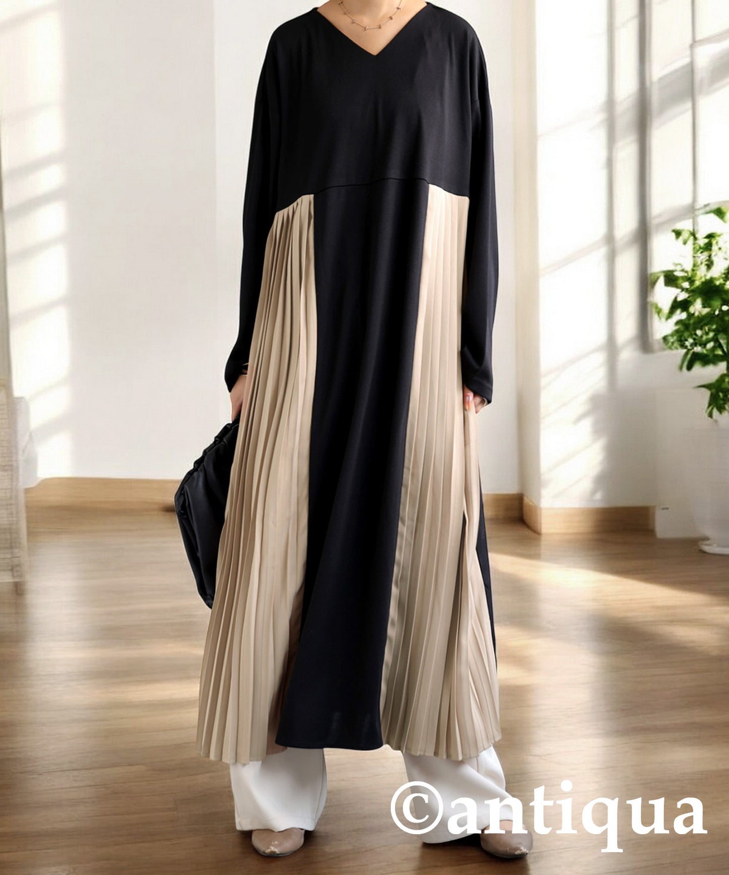 Switching Pleated Dress Ladies