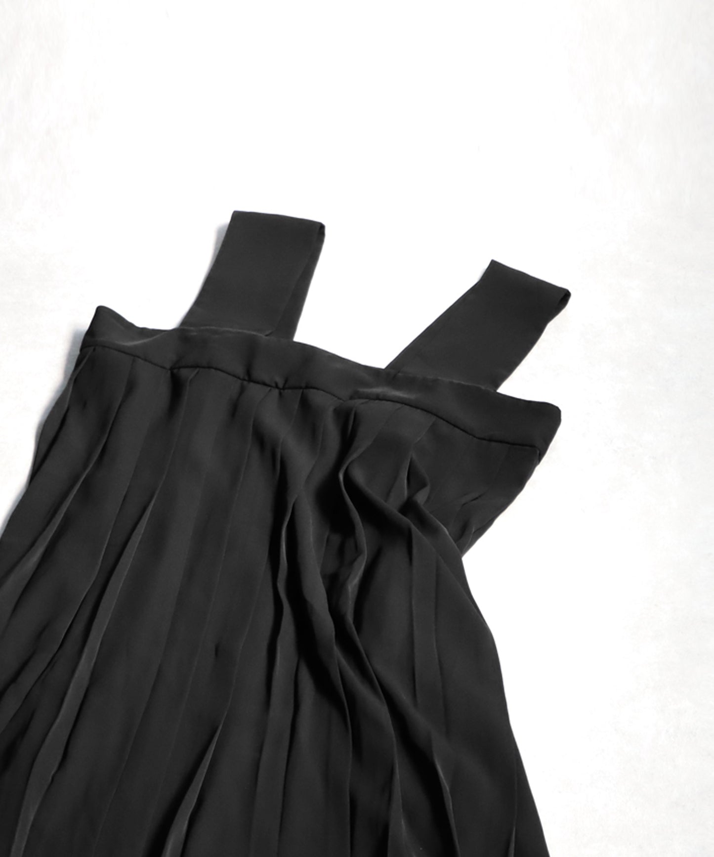 Pleated Design Dress Ladies